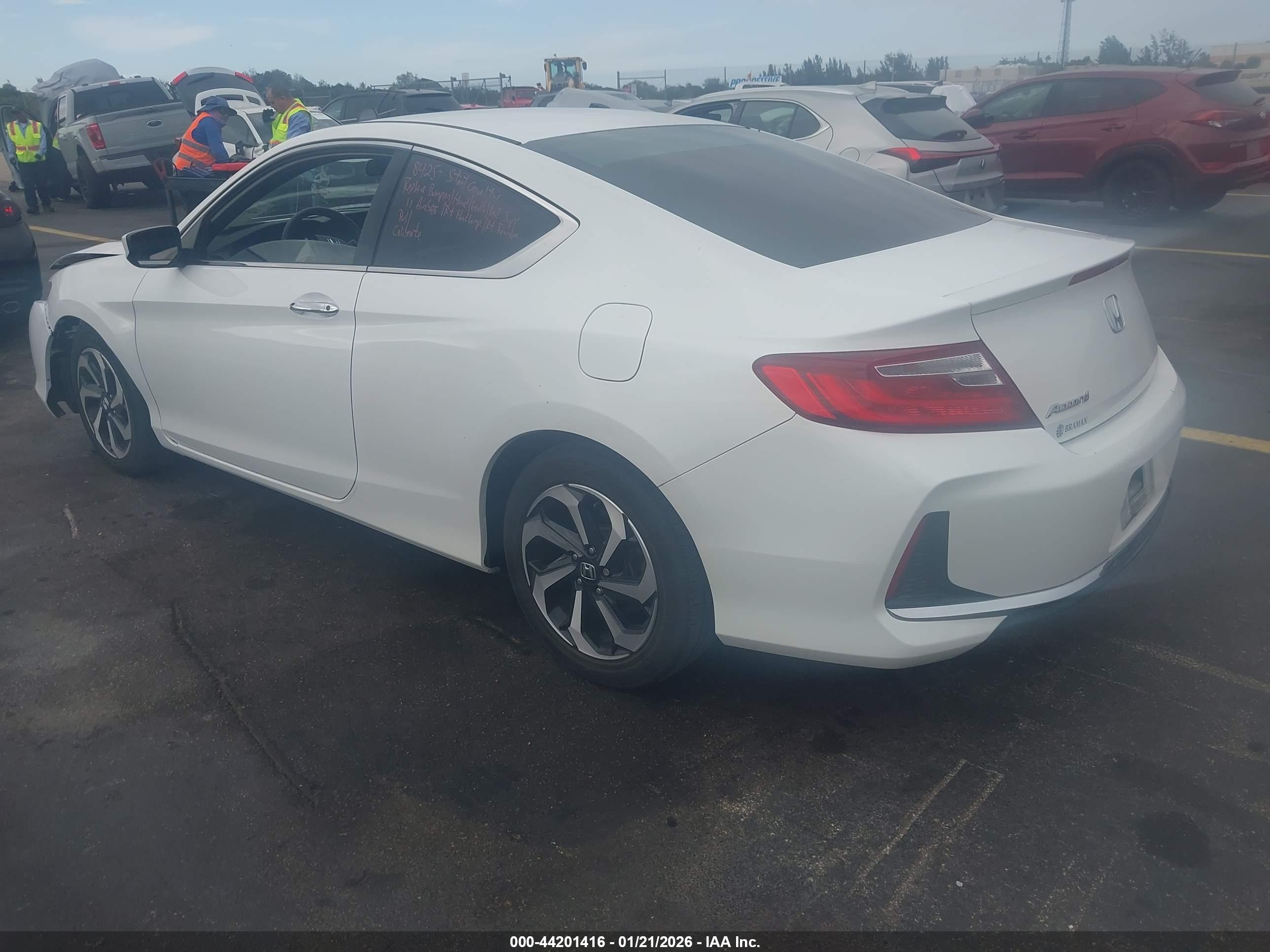 HONDA ACCORD image 3