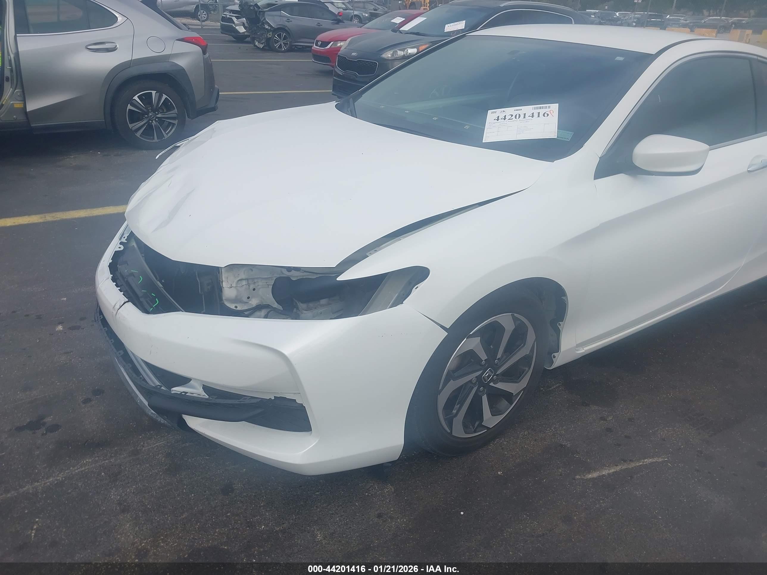 HONDA ACCORD image 6