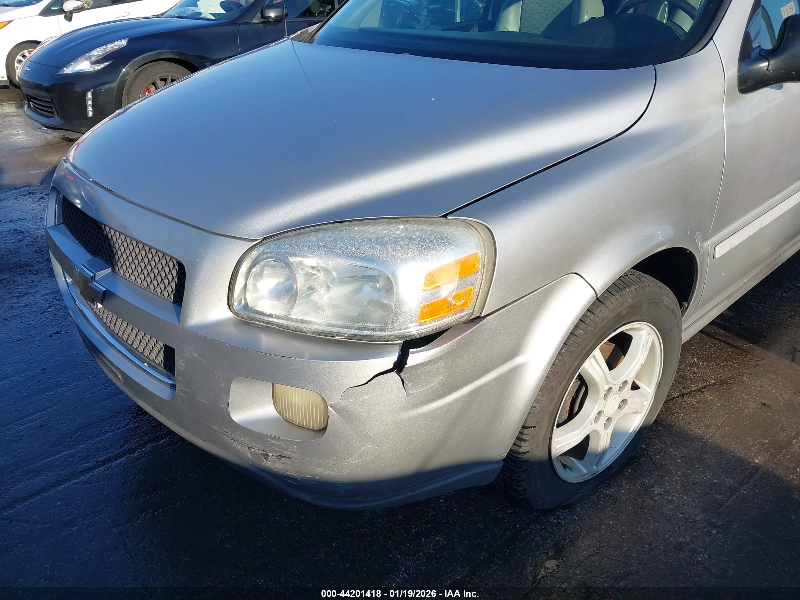 CHEVROLET UPLANDER image 6