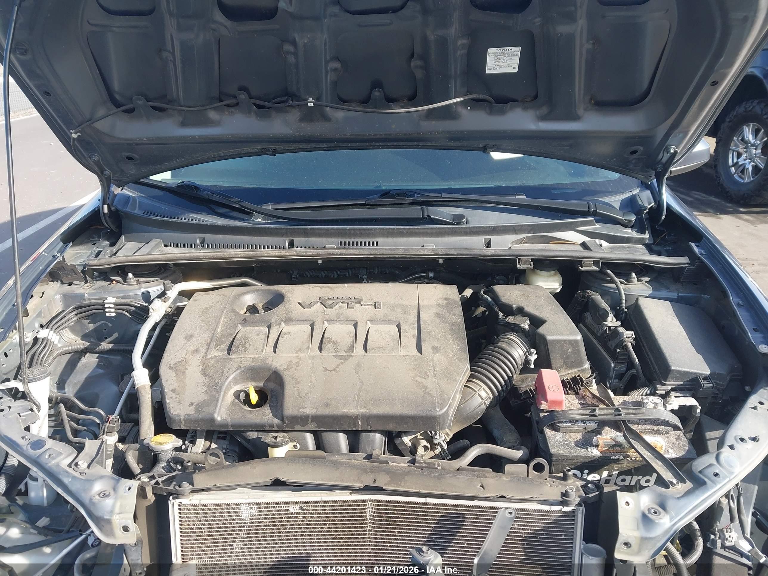 TOYOTA COROLLA image 10