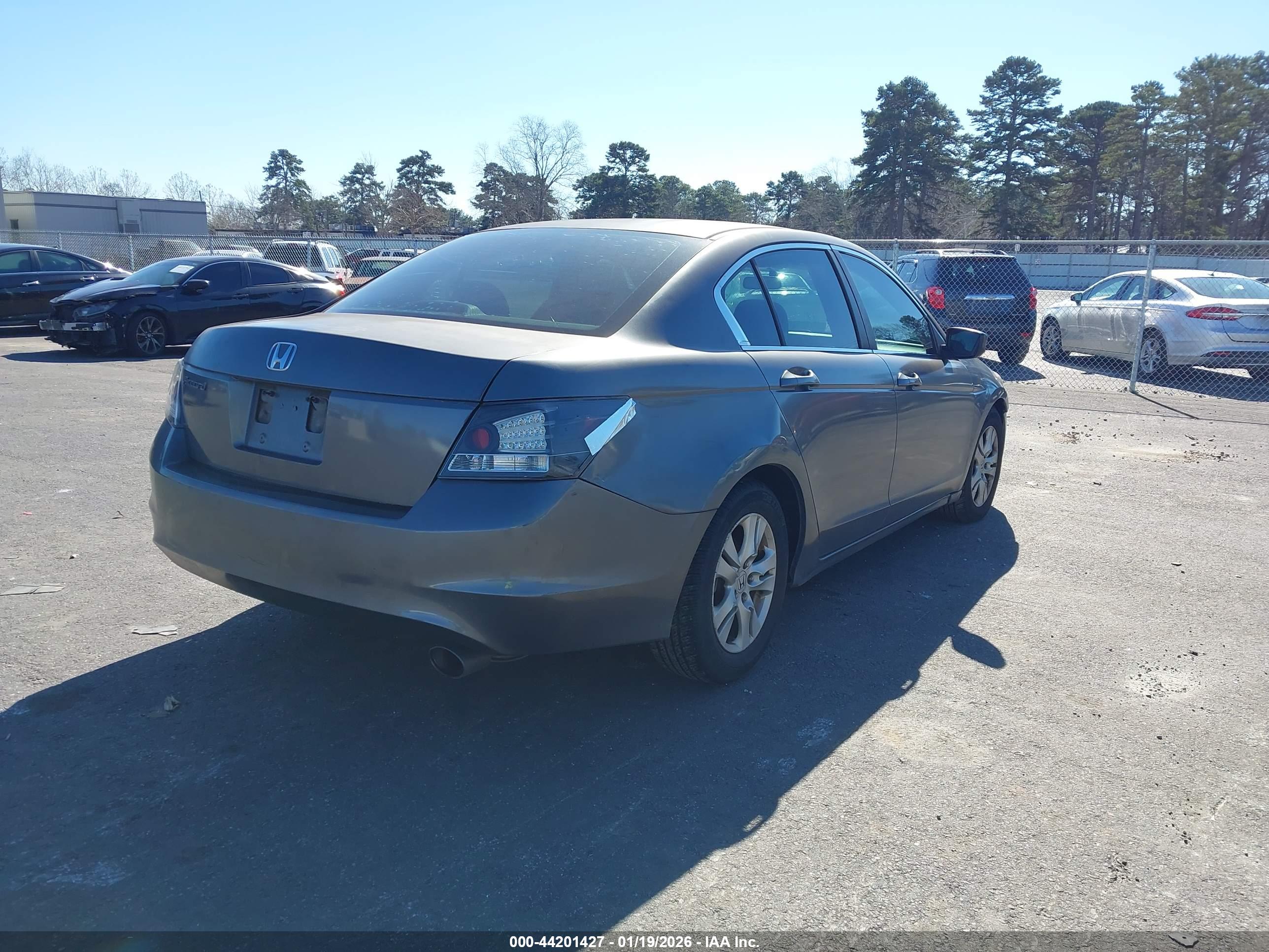 HONDA ACCORD image 4