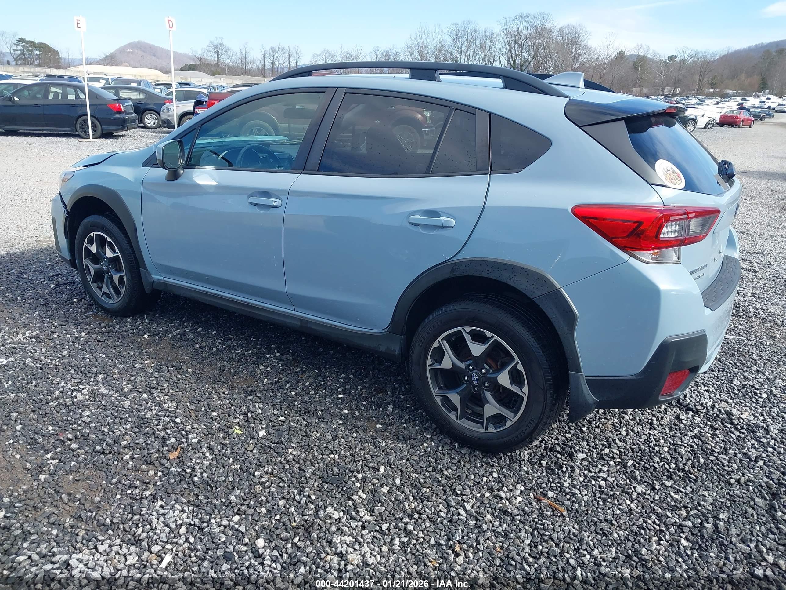 SUBARU CROSSTREK image 3