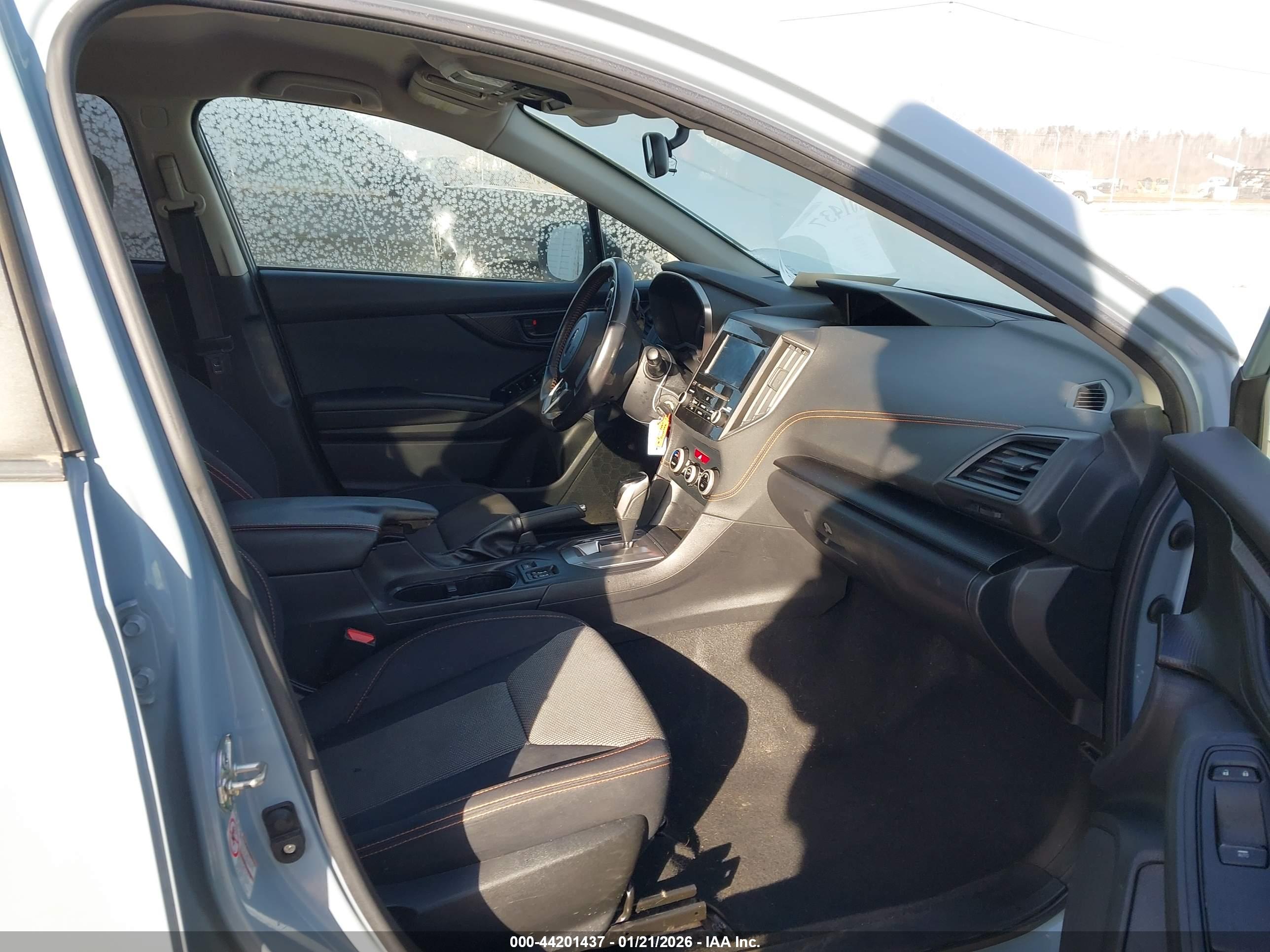 SUBARU CROSSTREK image 5