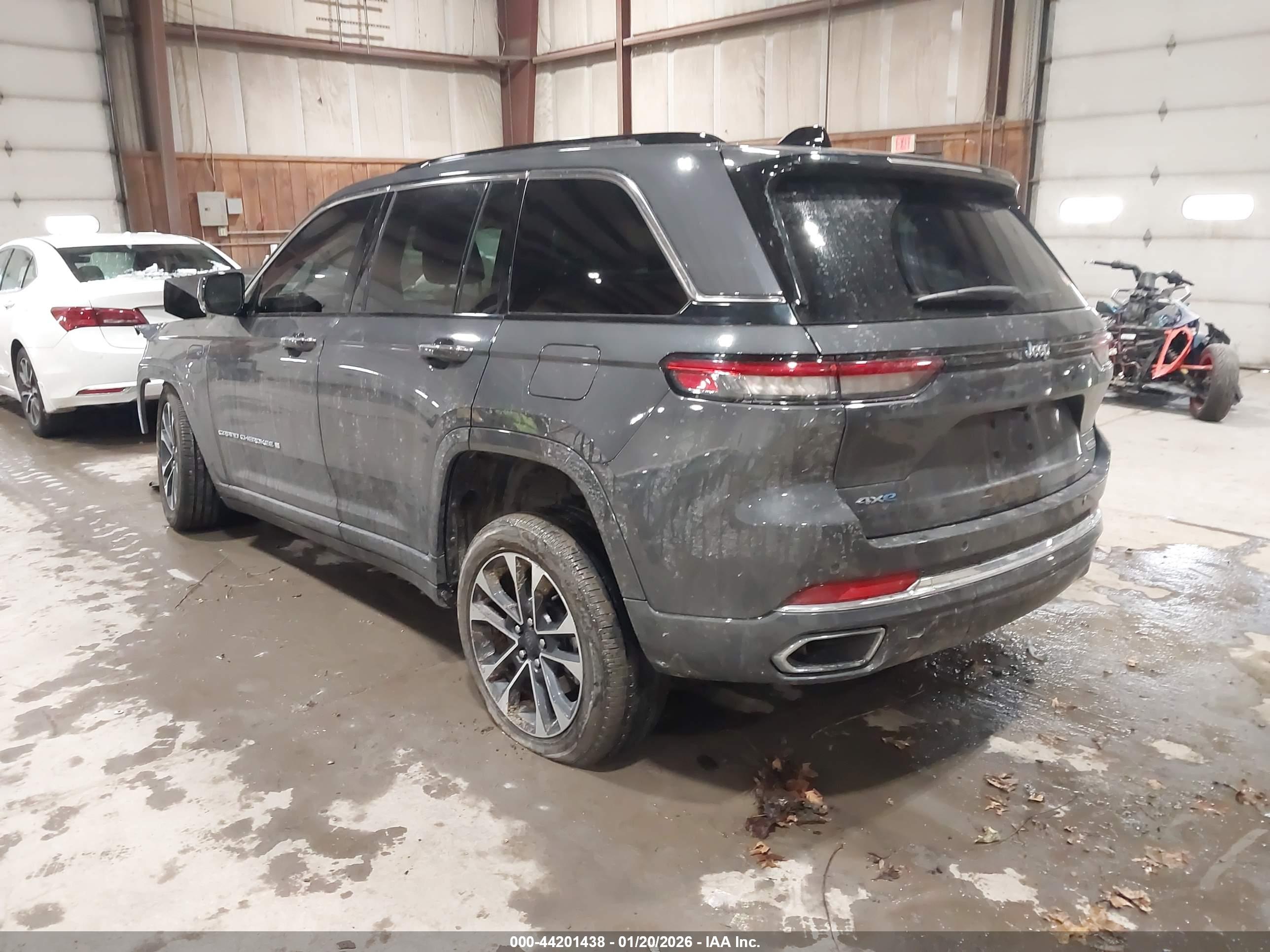 JEEP GRAND image 3