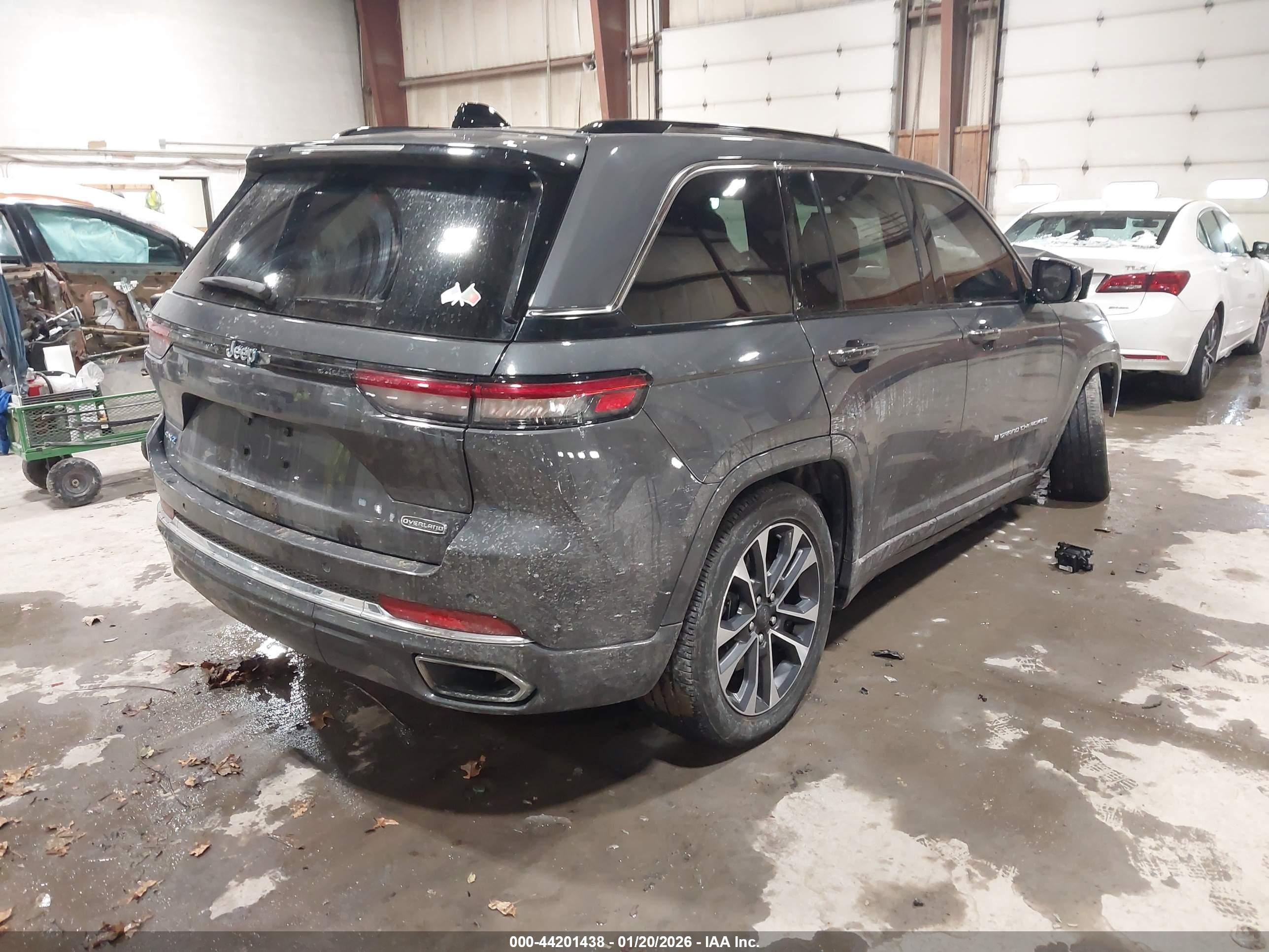 JEEP GRAND image 4