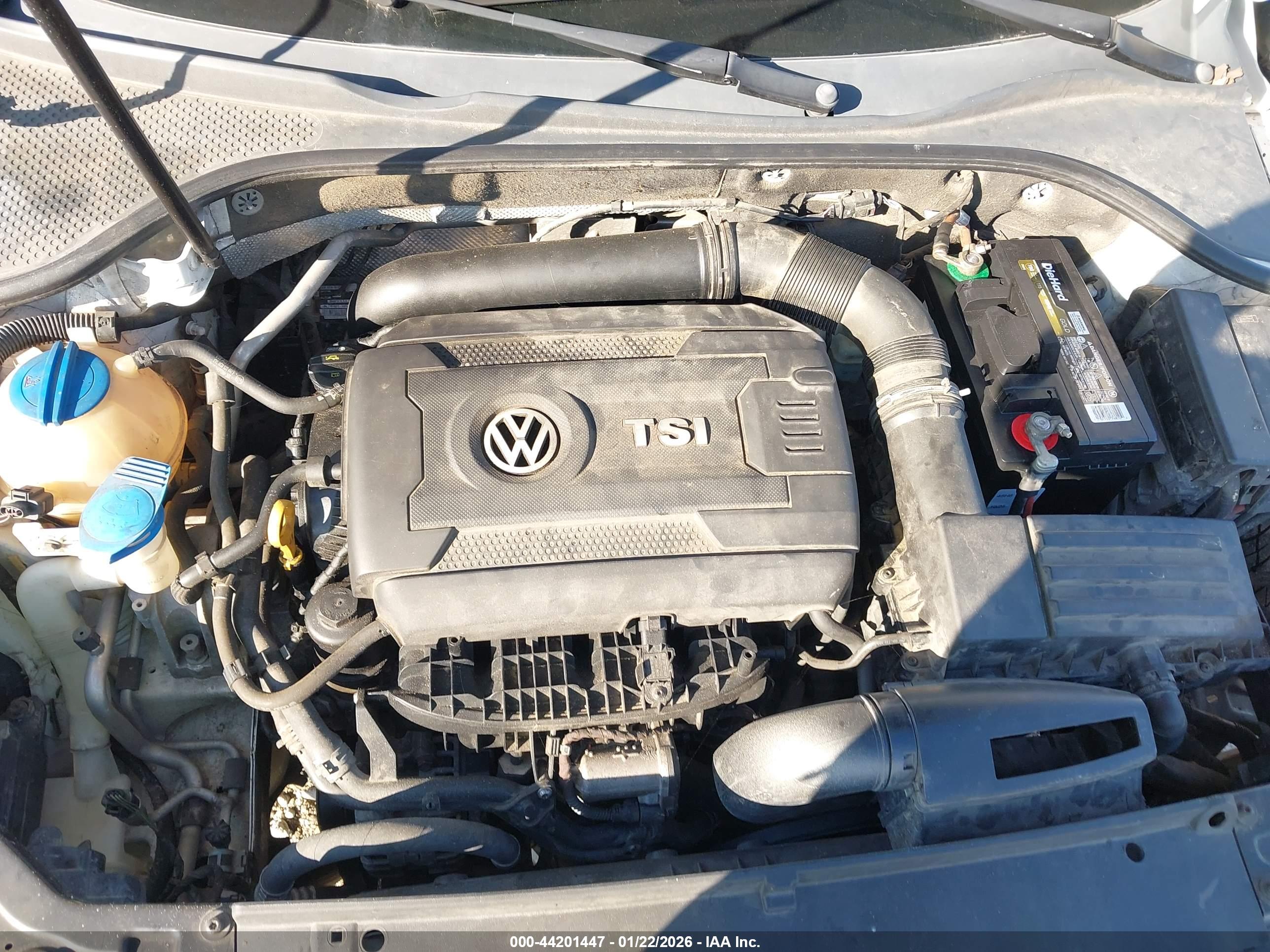 VOLKSWAGEN PASSAT image 10