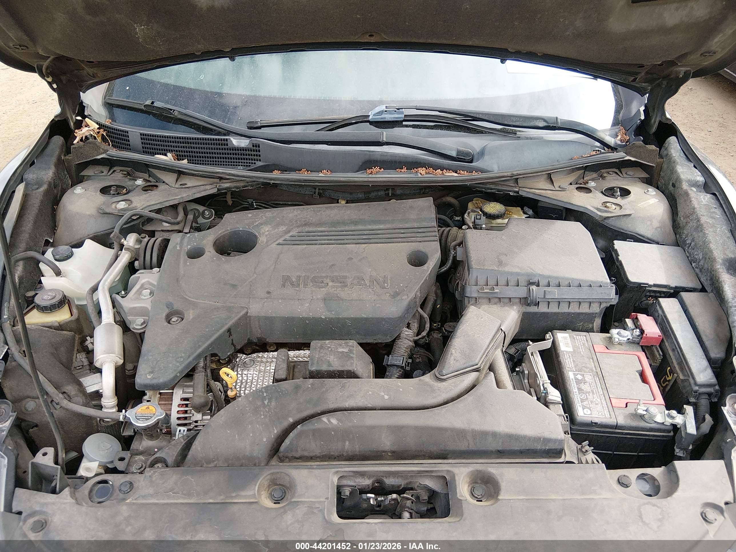 NISSAN ALTIMA image 10