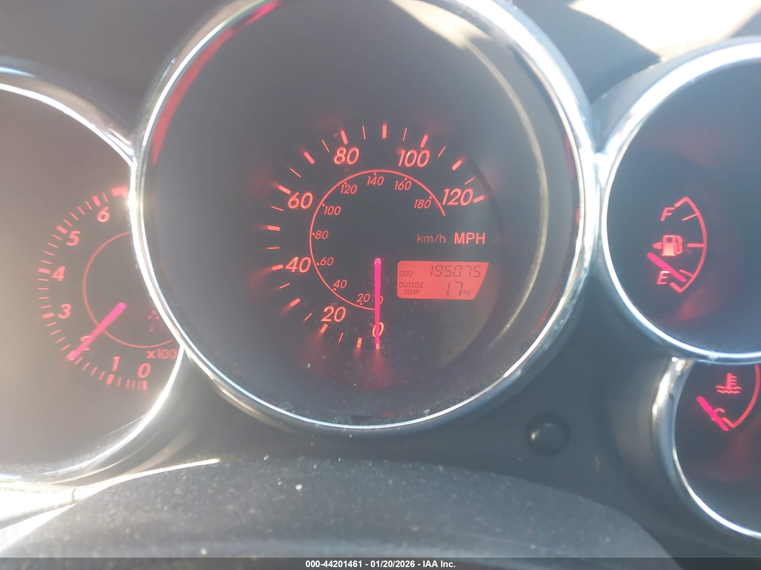 TOYOTA MATRIX image 7