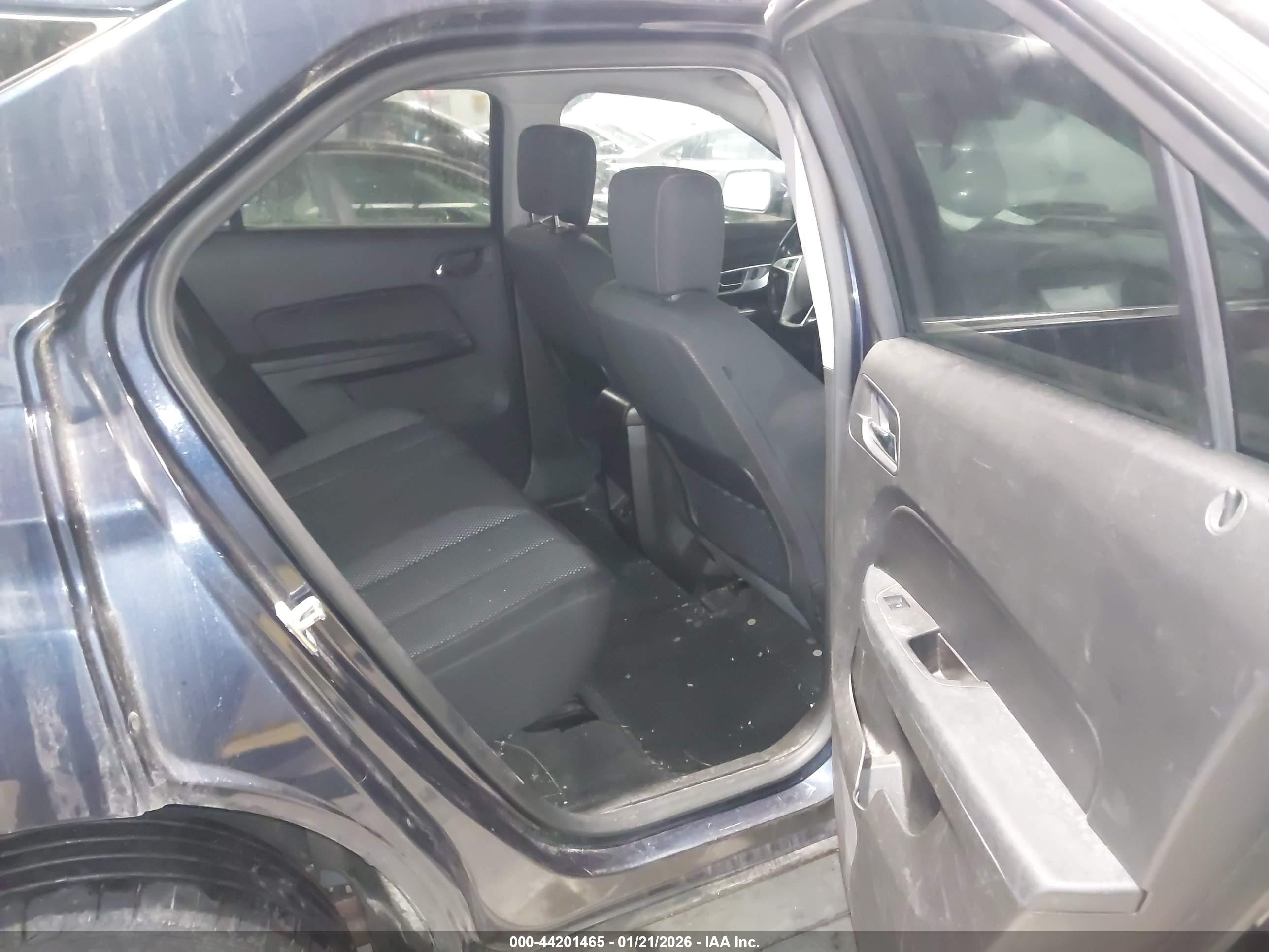 CHEVROLET EQUINOX image 8
