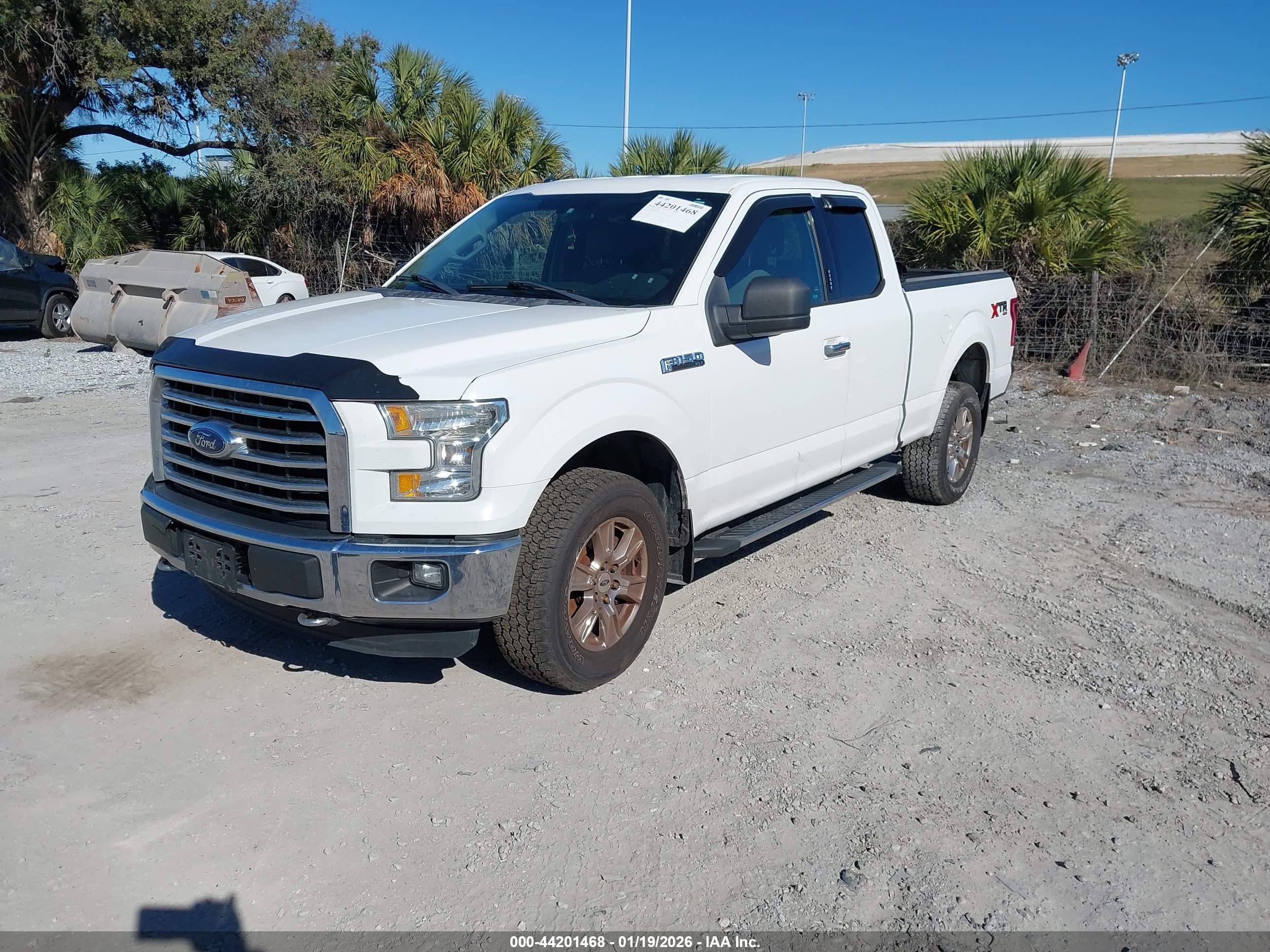 FORD F-150 image 2