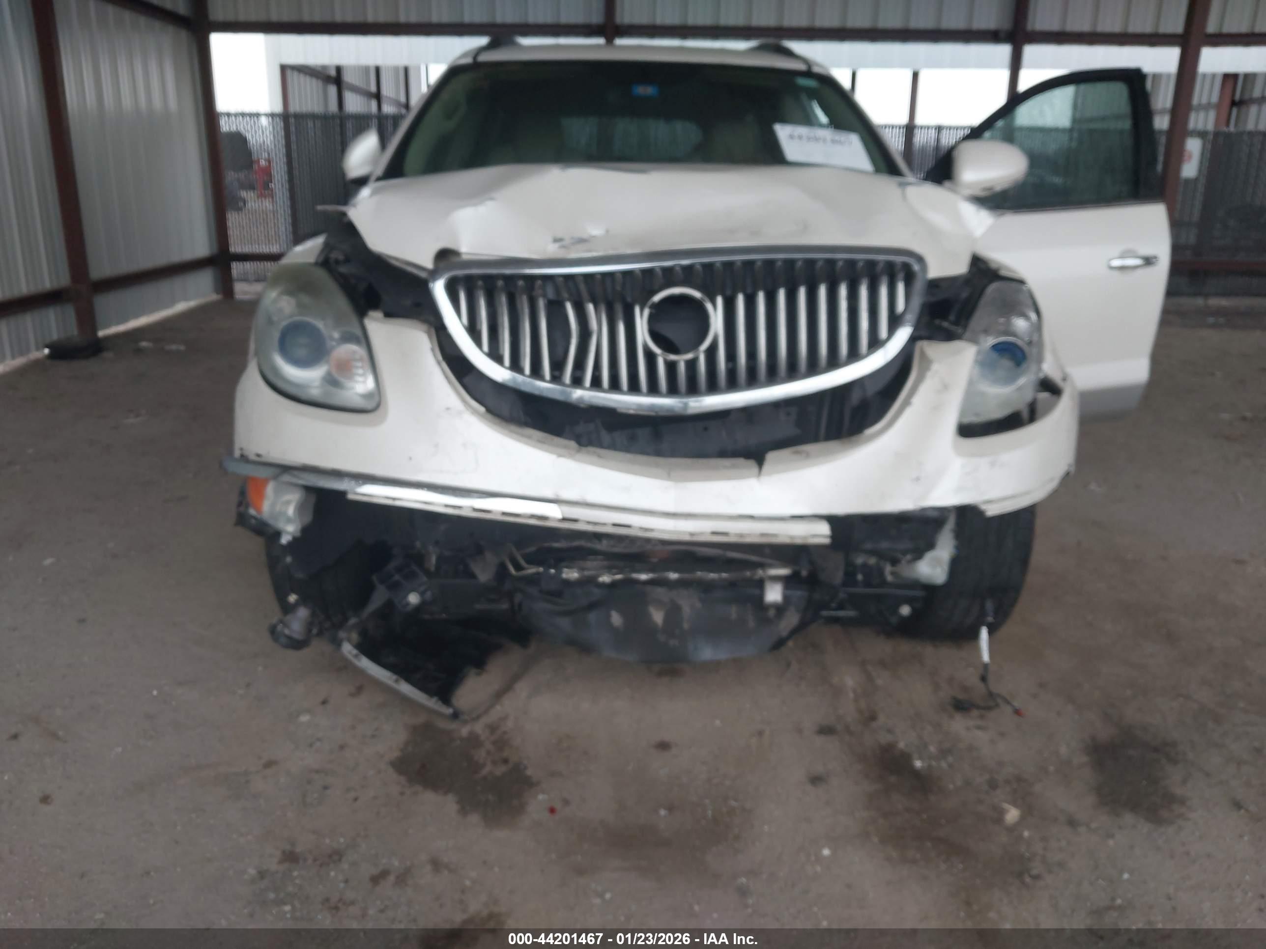 BUICK ENCLAVE image 6
