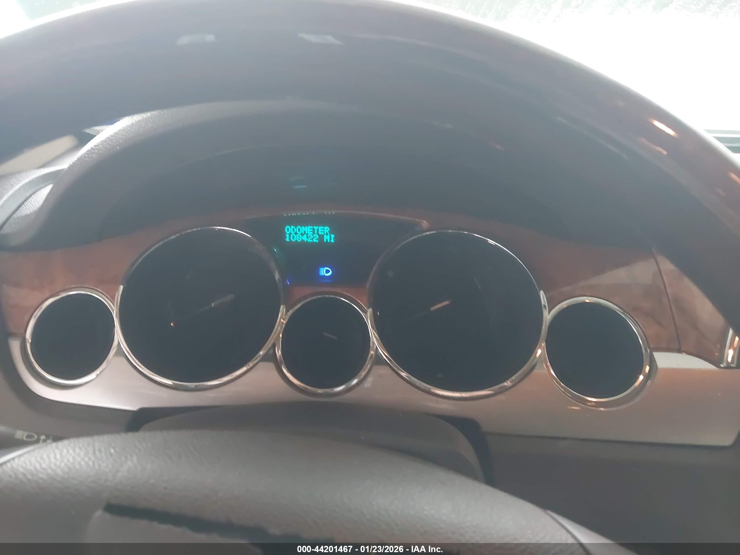 BUICK ENCLAVE image 7