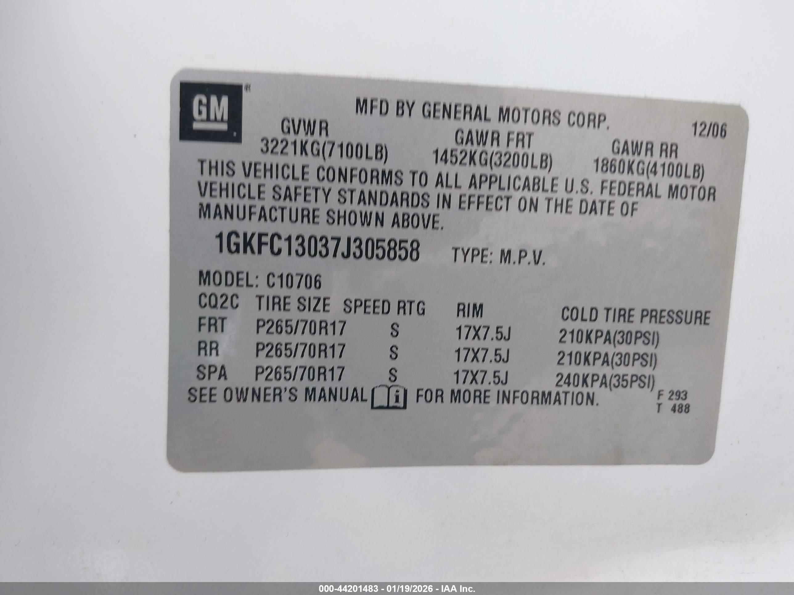 GMC YUKON image 9