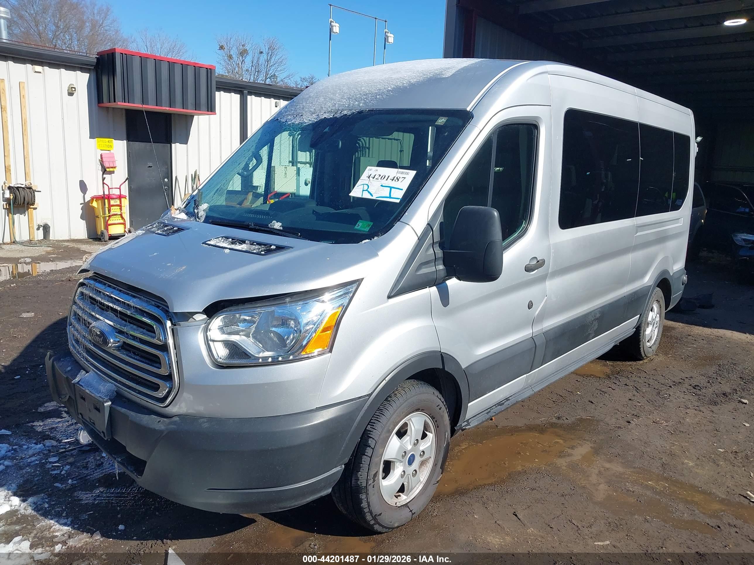 FORD TRANSIT-350 image 2