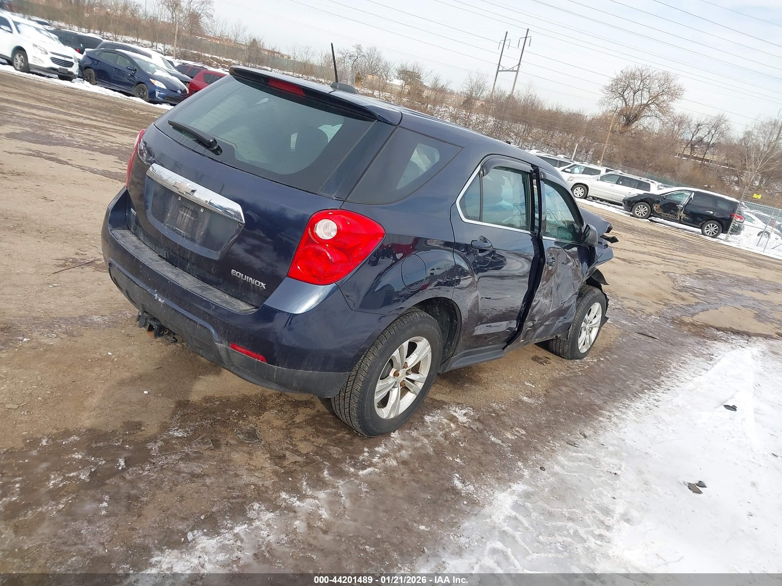 CHEVROLET EQUINOX image 4