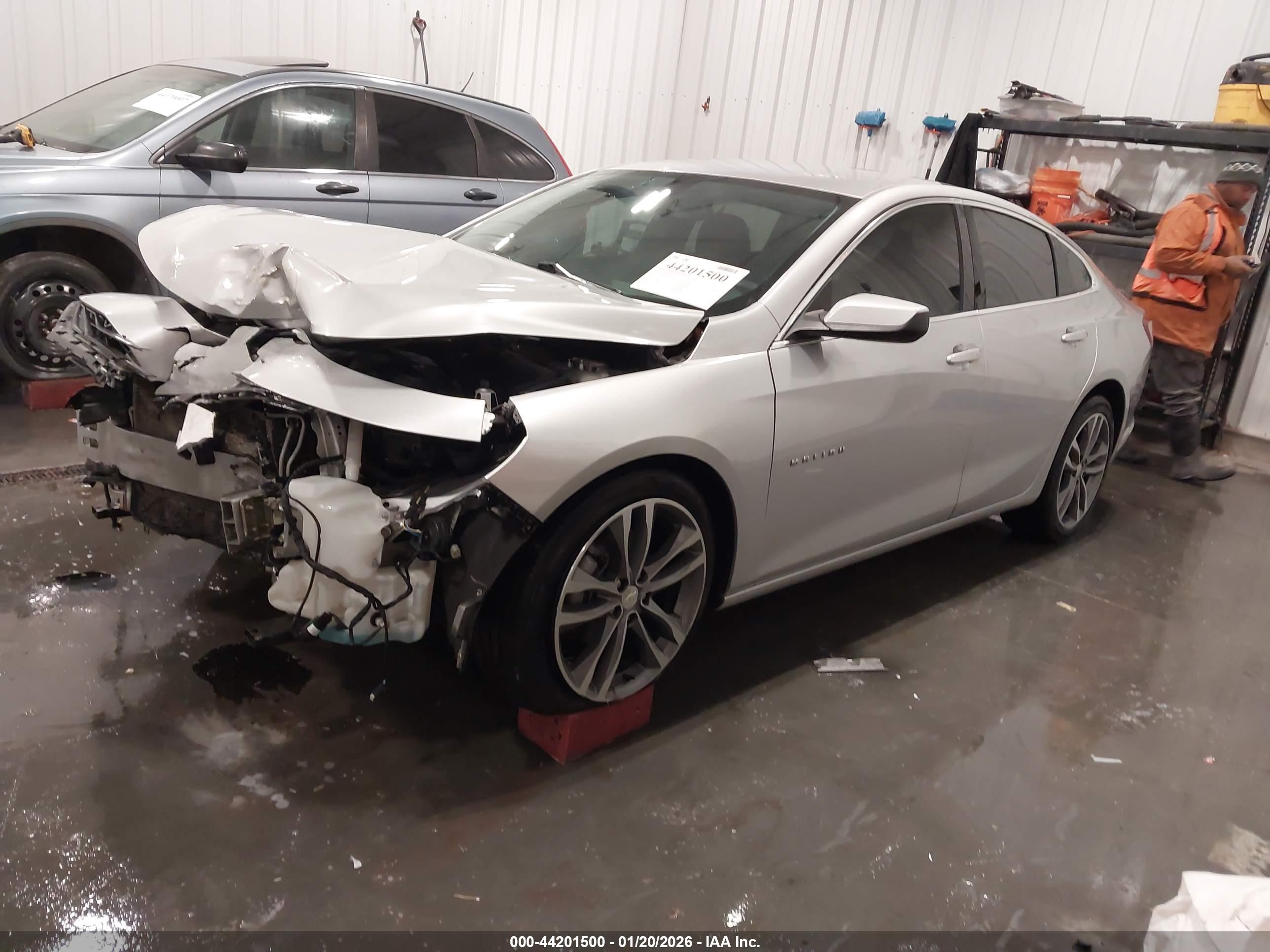 CHEVROLET MALIBU image 2