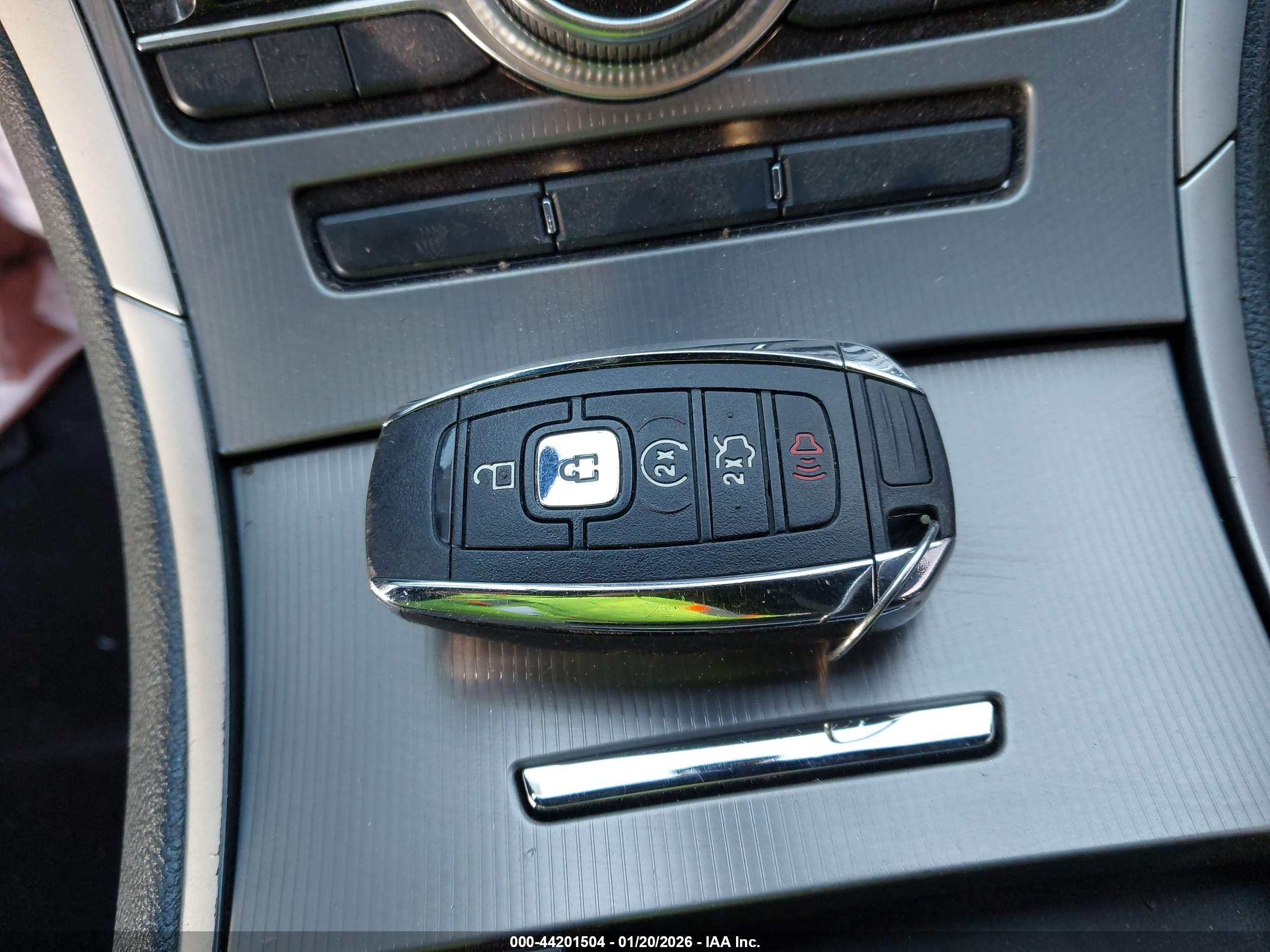 LINCOLN MKZ image 11