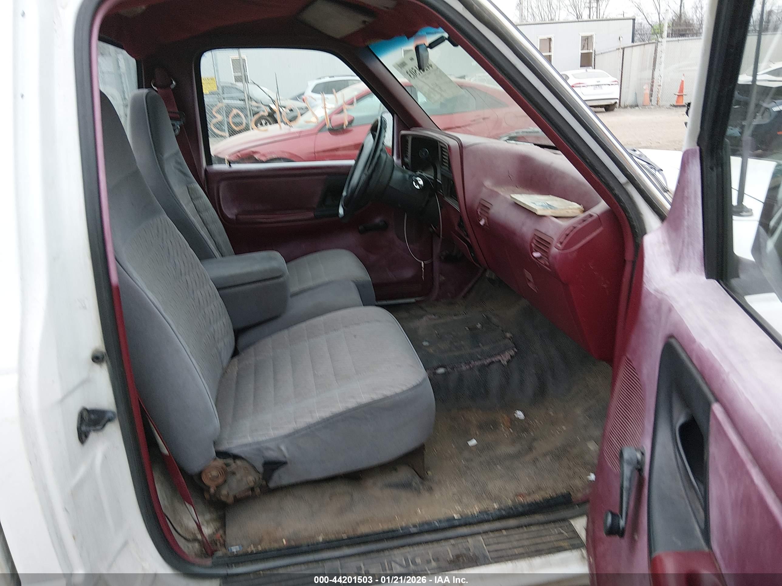 FORD RANGER image 5