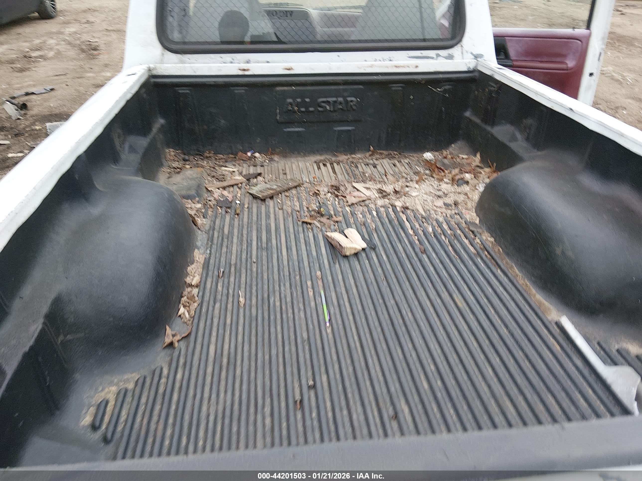 FORD RANGER image 8