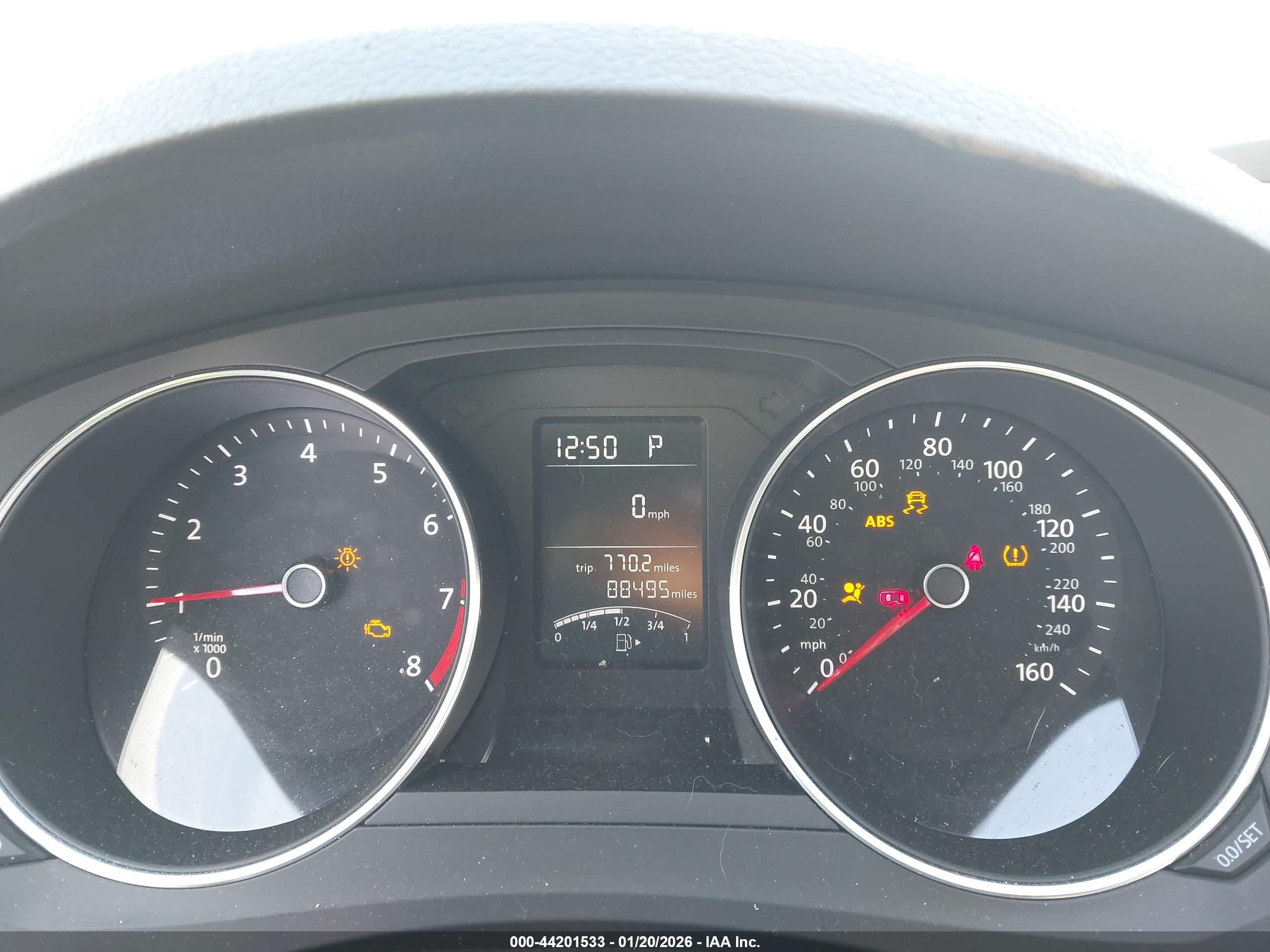 VOLKSWAGEN JETTA image 7