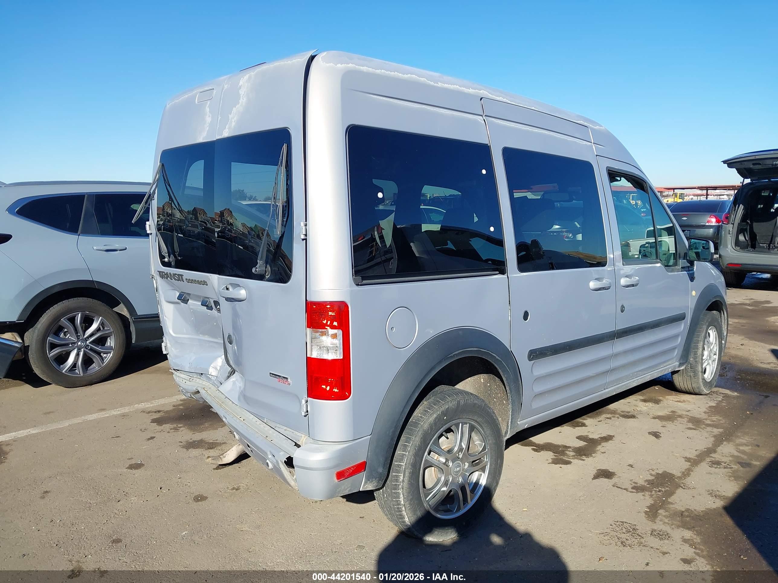 FORD TRANSIT image 4