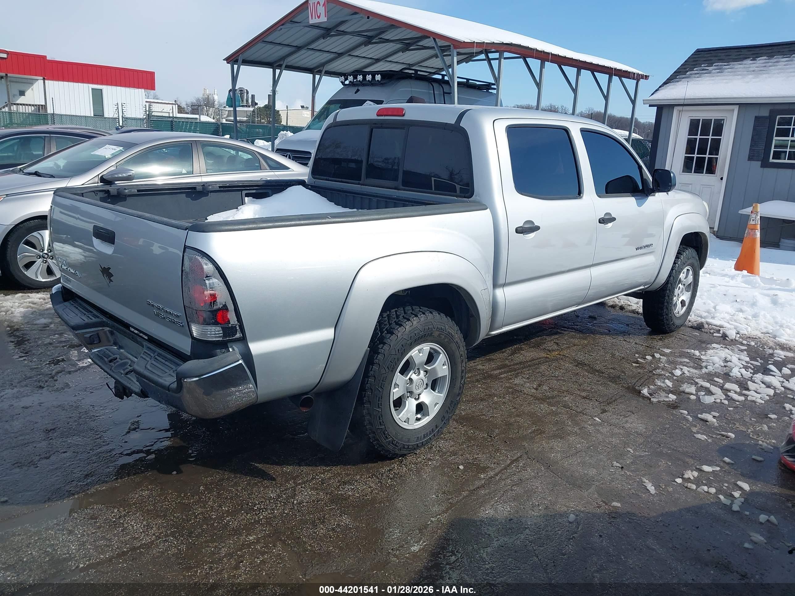TOYOTA TACOMA image 4