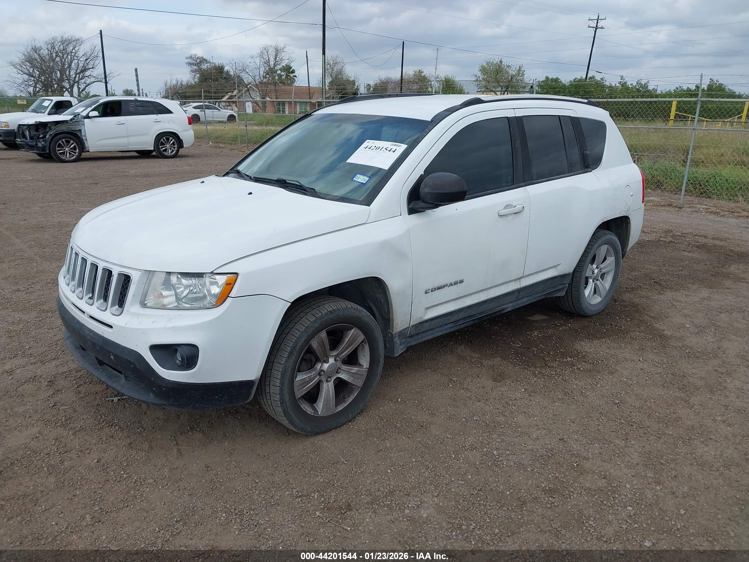 JEEP COMPASS image 2