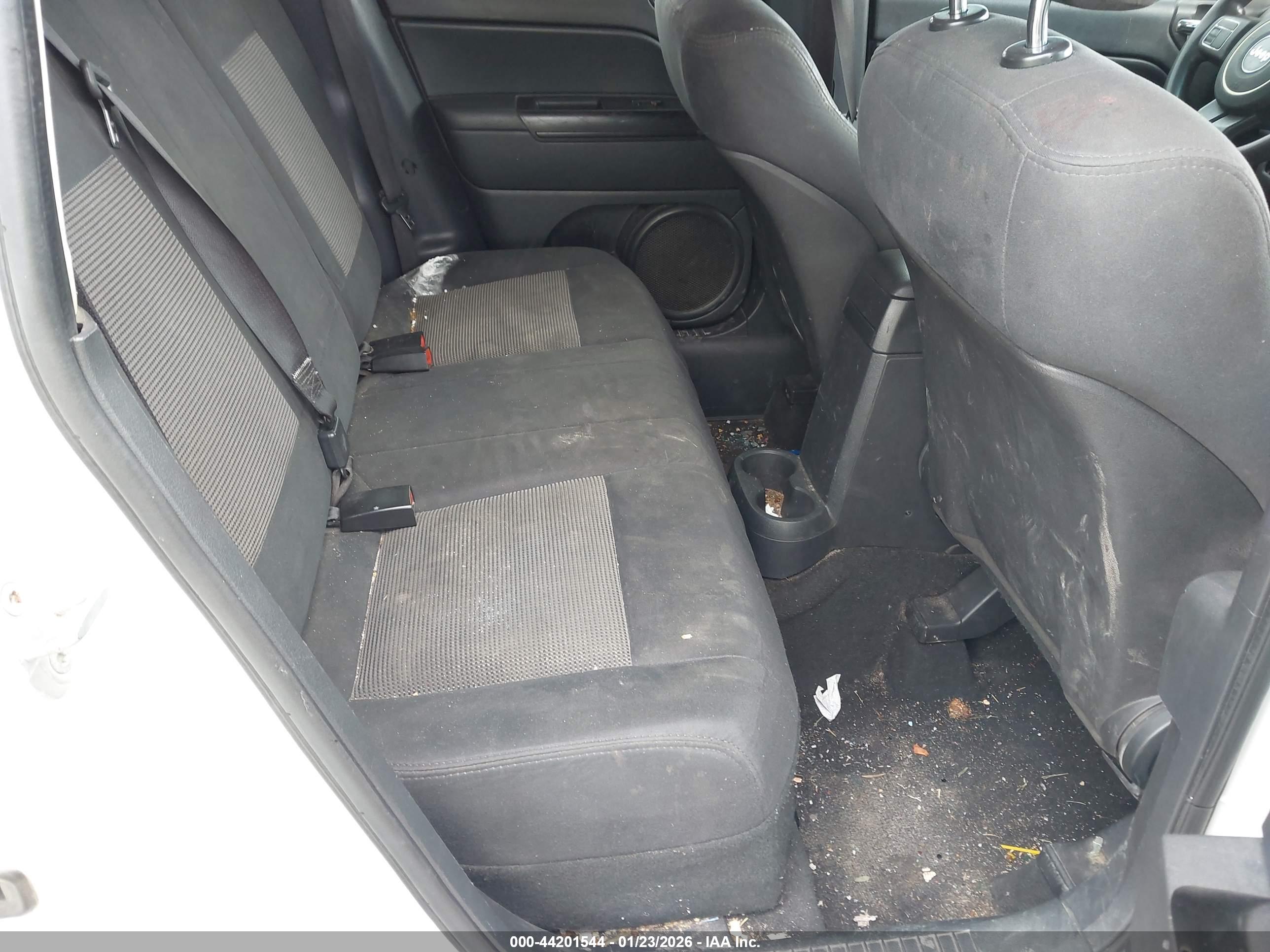 JEEP COMPASS image 8