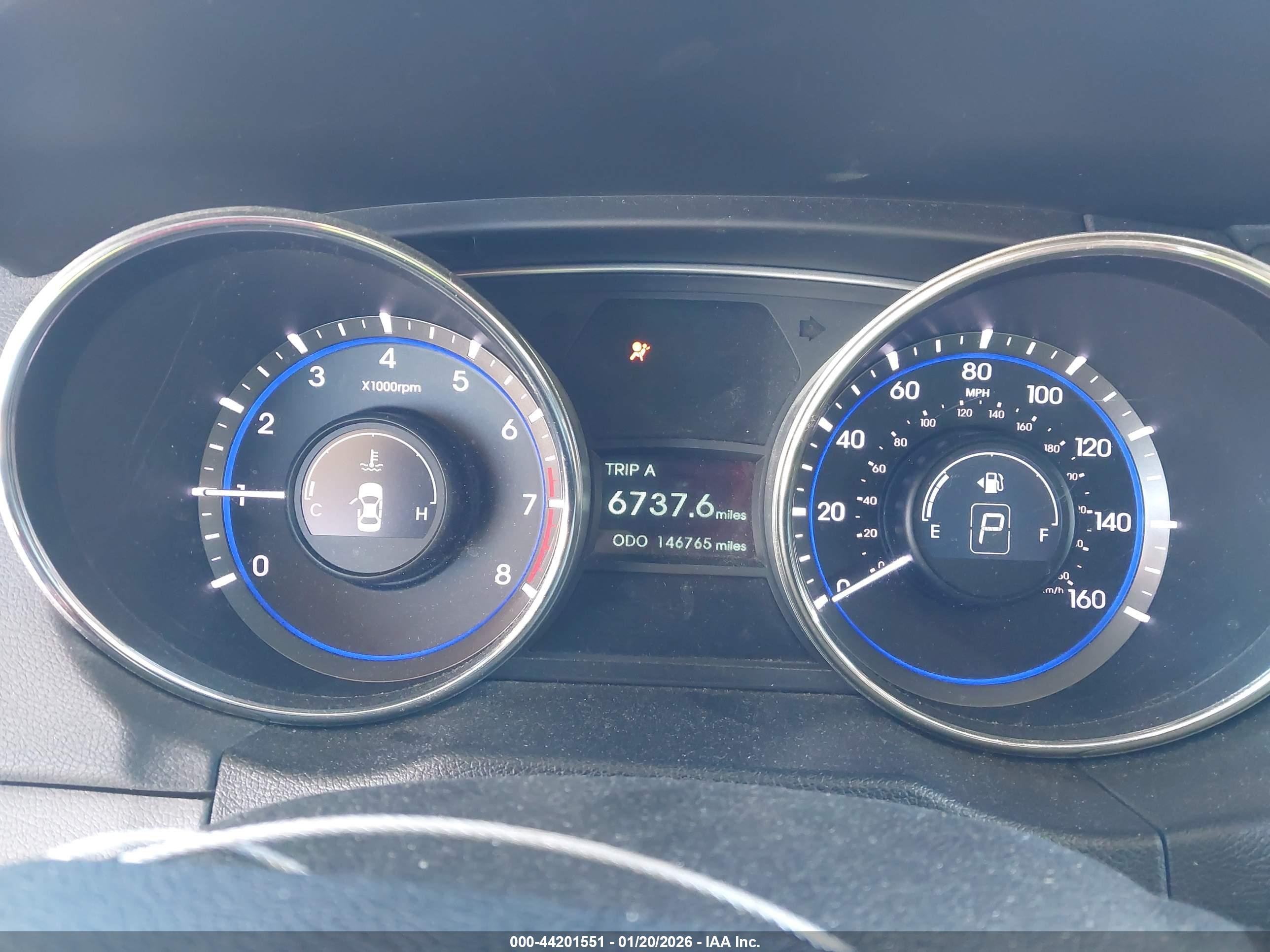 HYUNDAI SONATA image 7