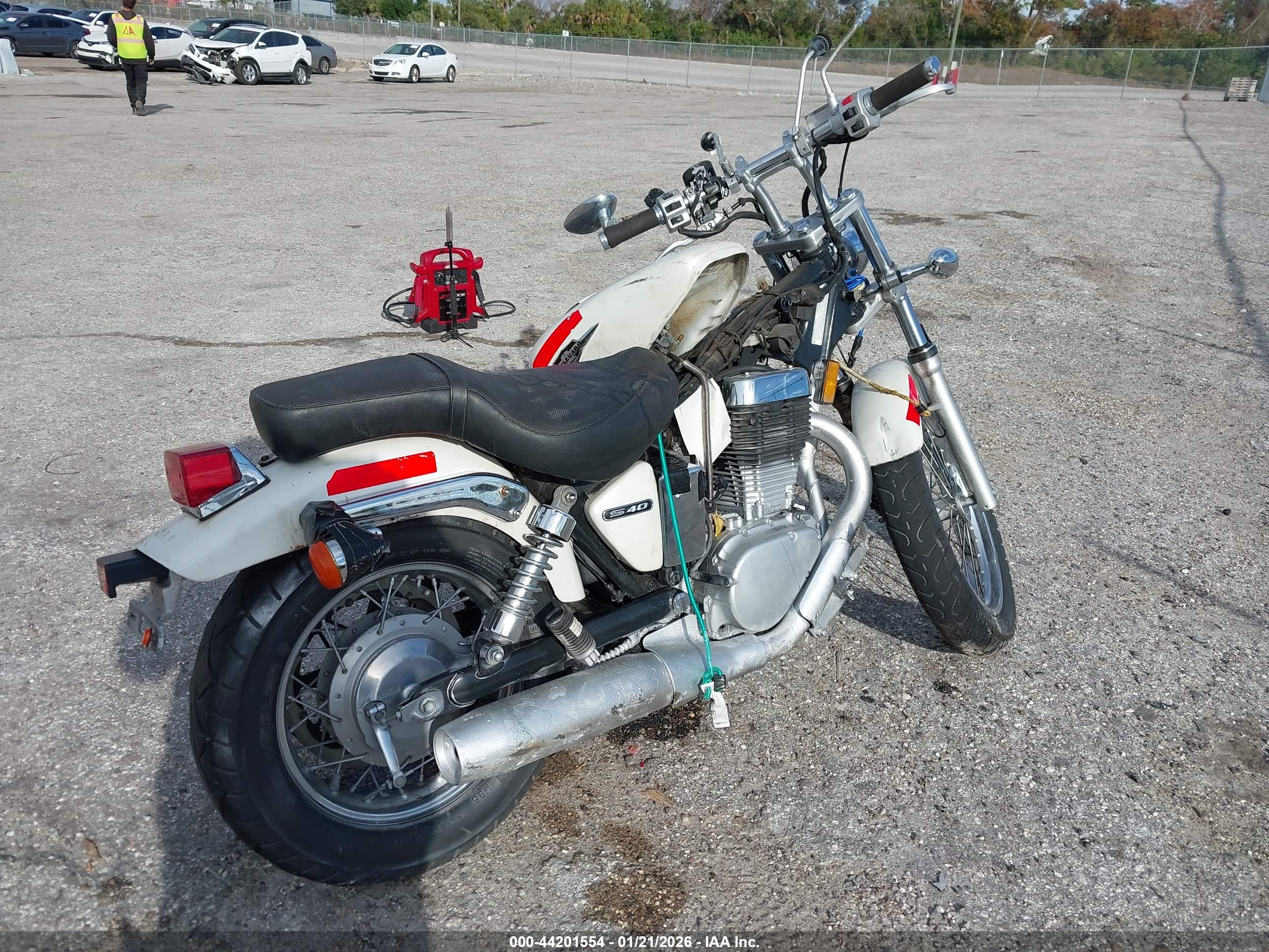 SUZUKI LS650 image 4