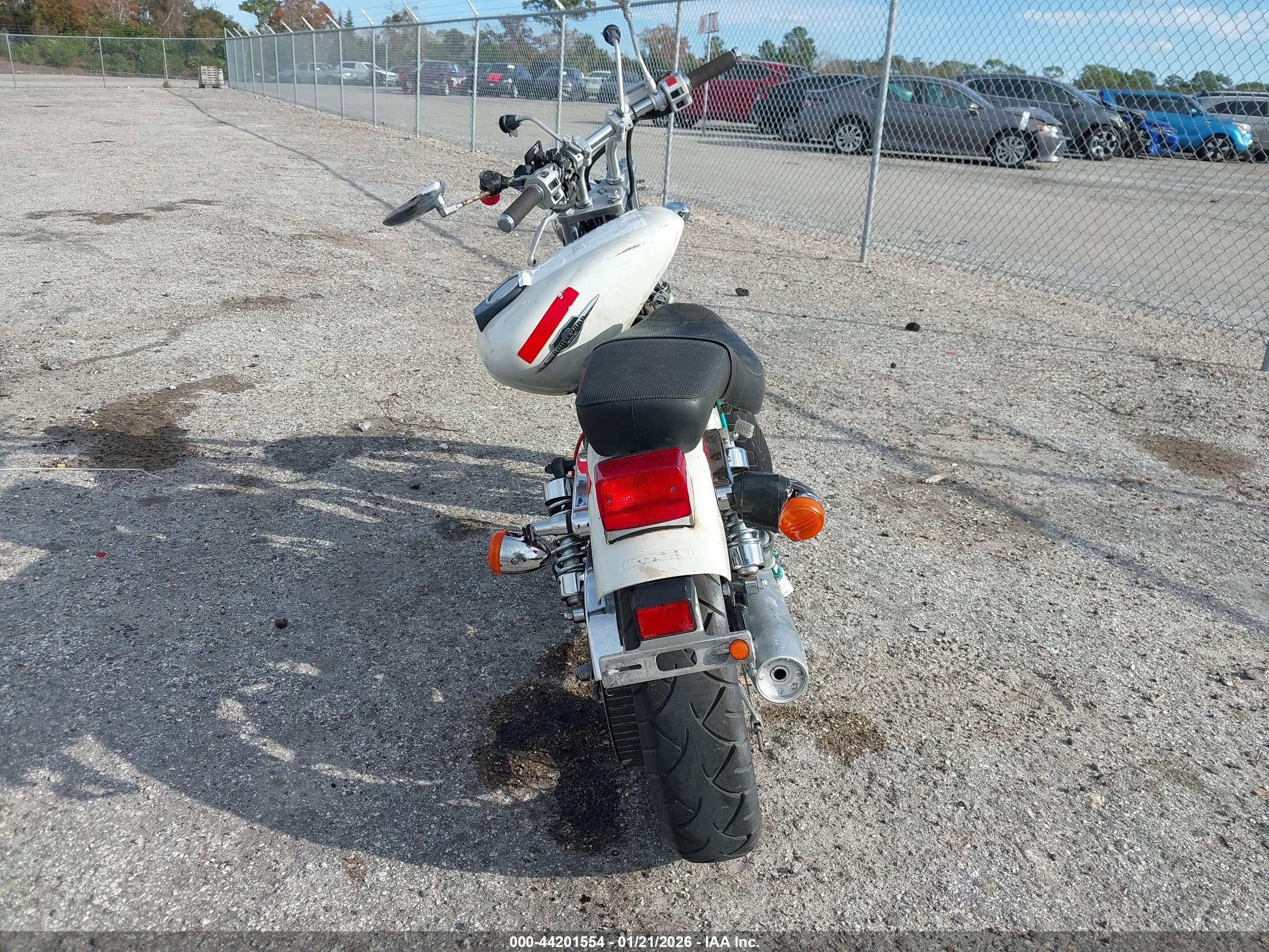 SUZUKI LS650 image 6