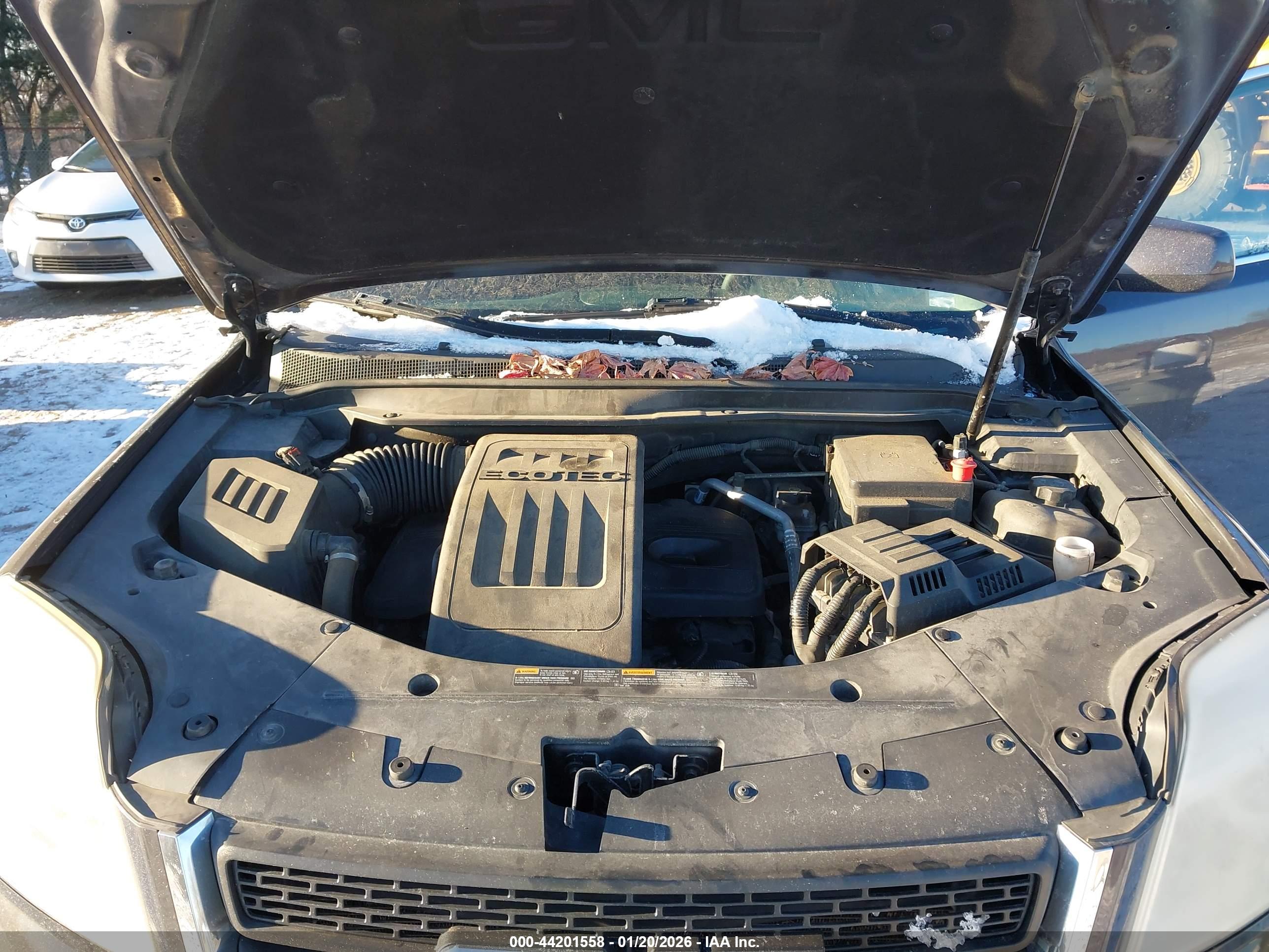 GMC TERRAIN image 10