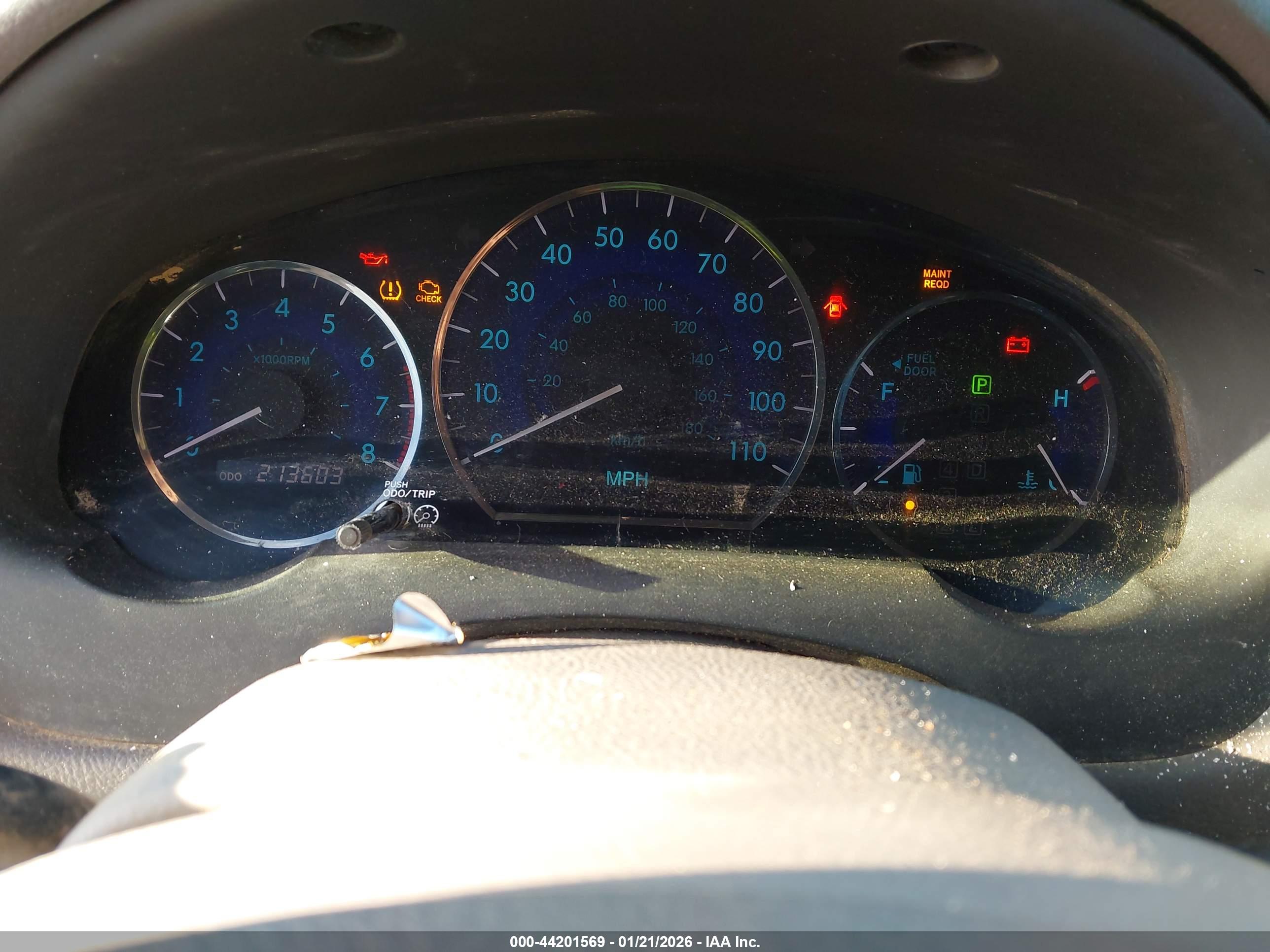 TOYOTA SIENNA image 7