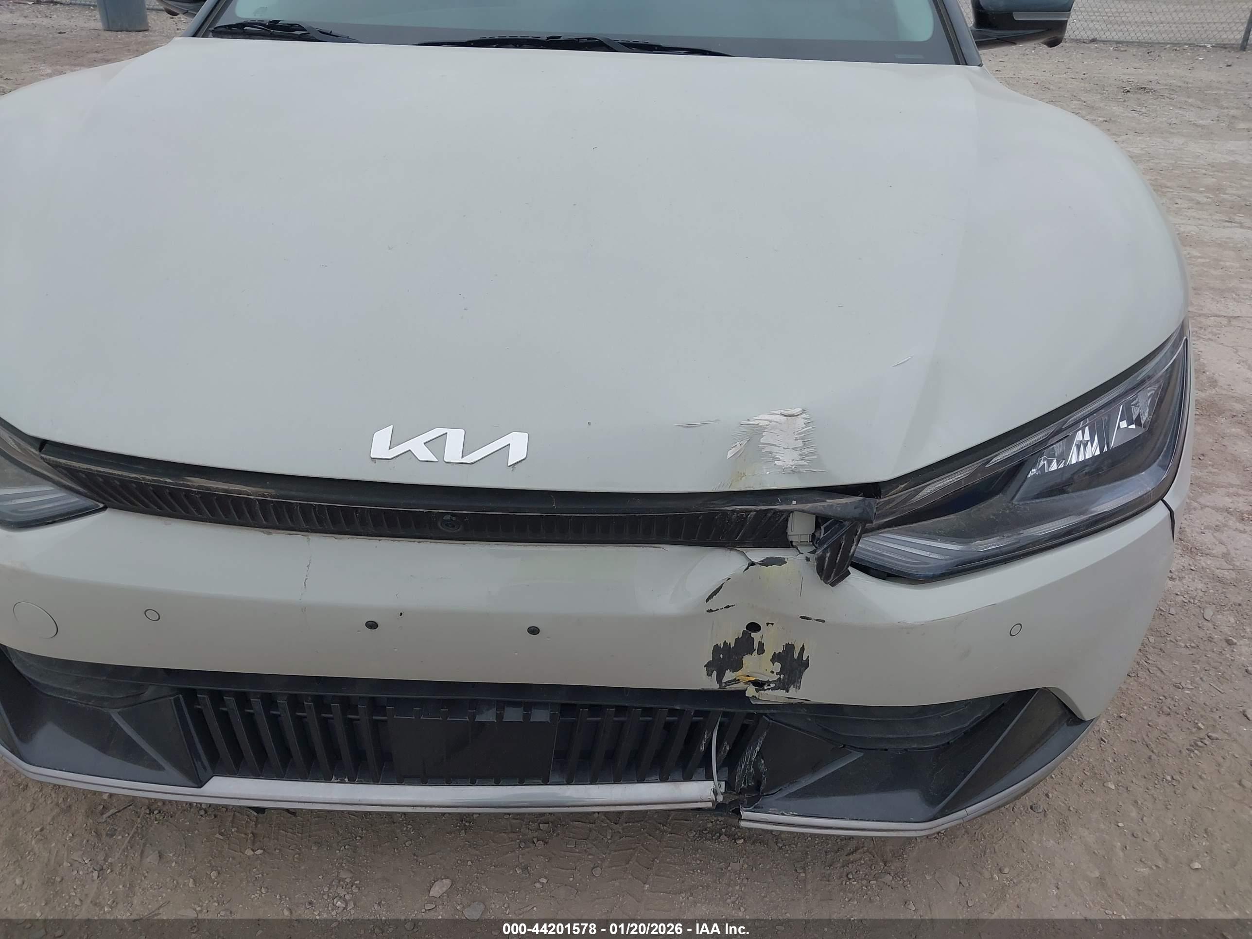 KIA EV6 image 6
