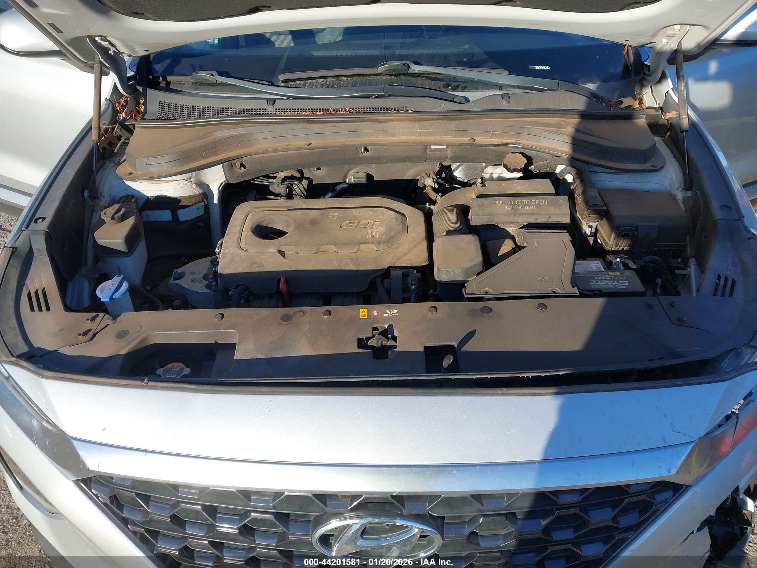 HYUNDAI SANTA image 10