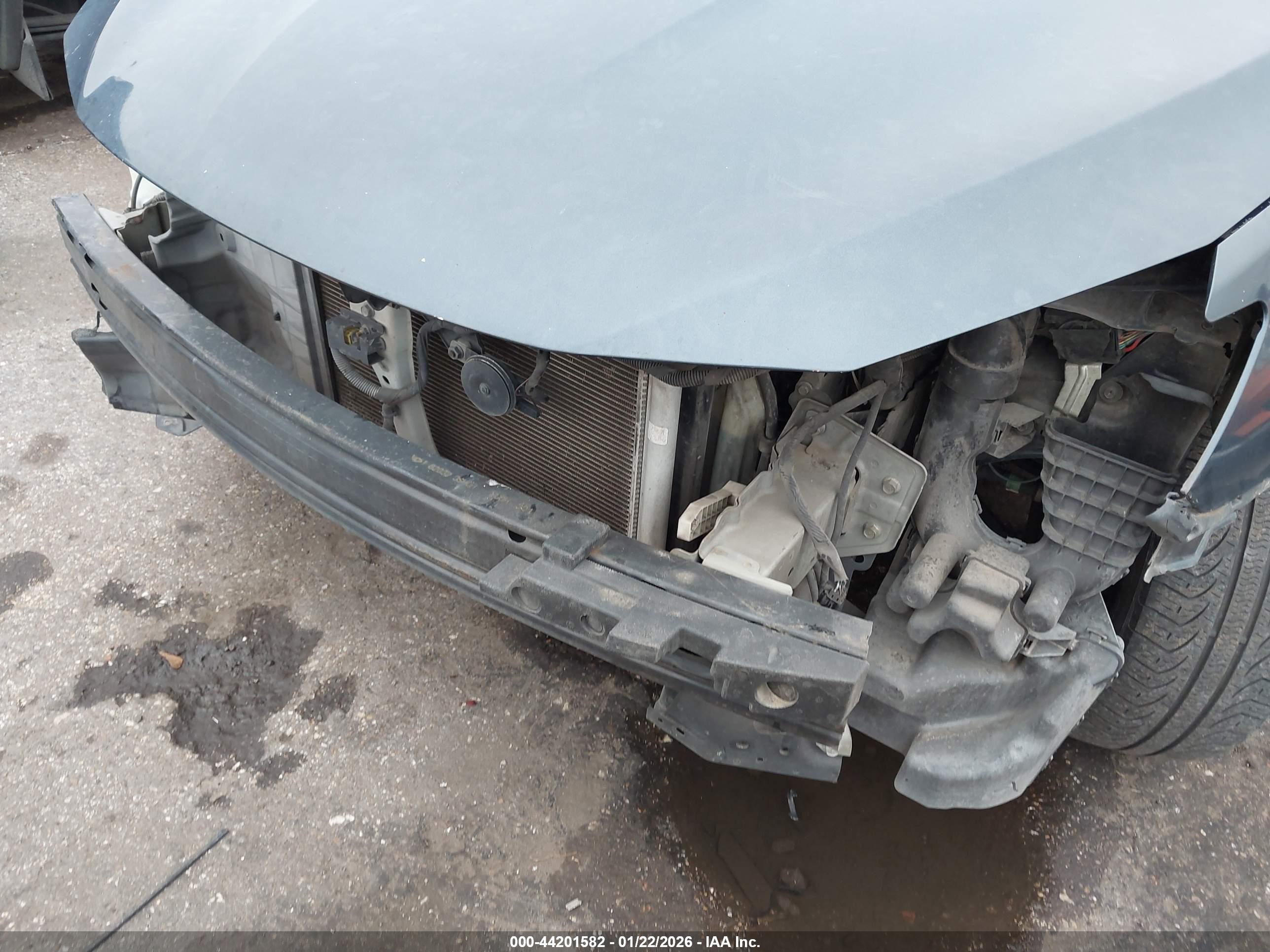 NISSAN SENTRA image 6
