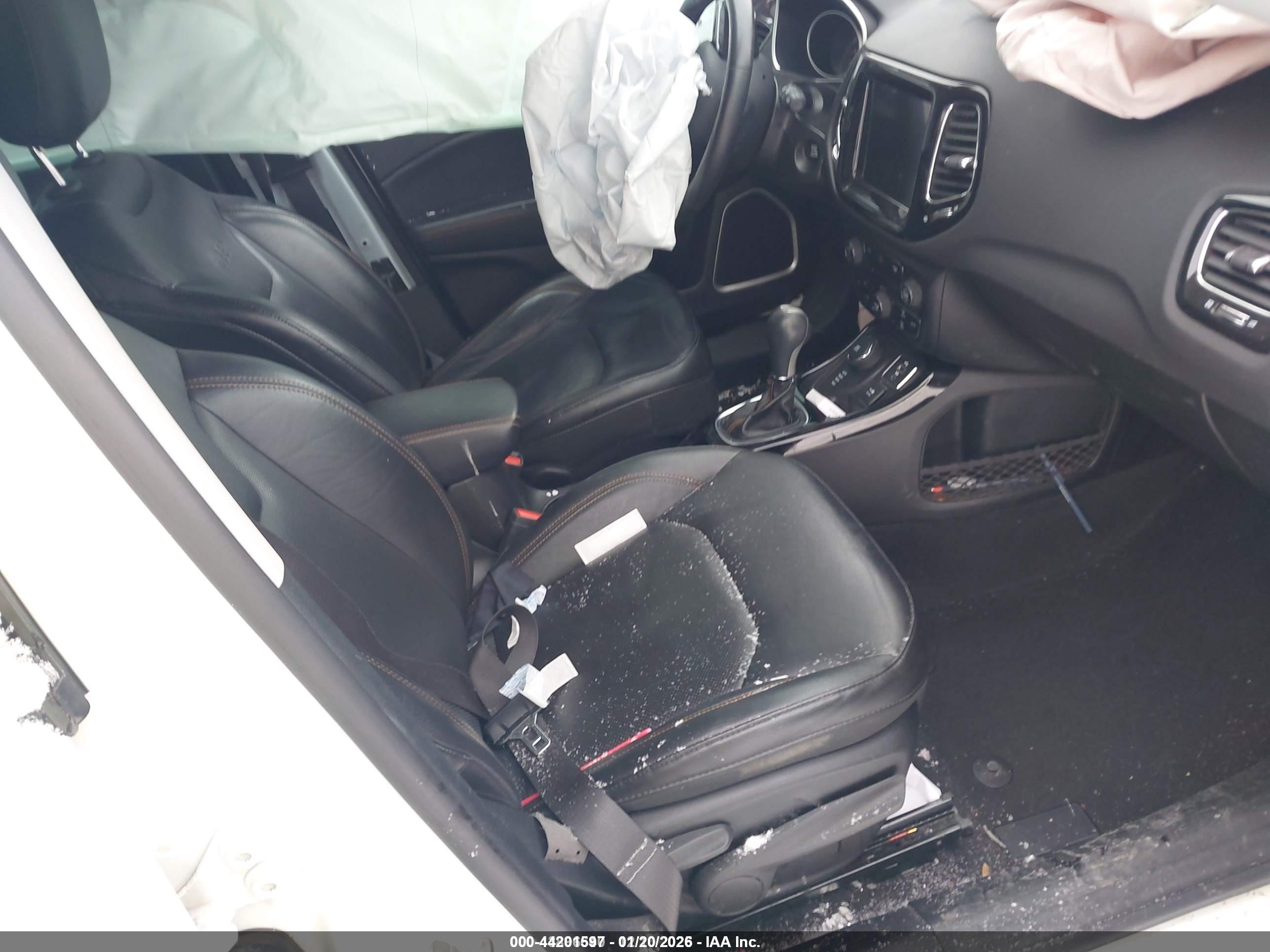 JEEP COMPASS image 5