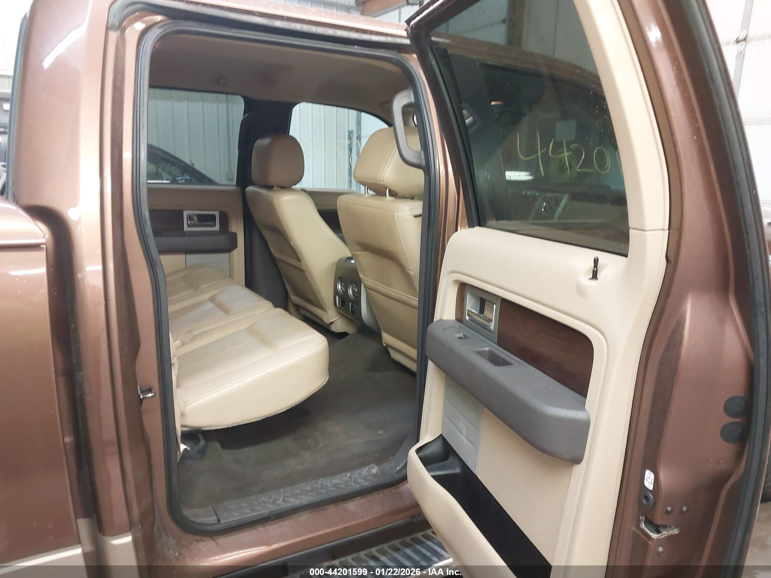 FORD F-150 image 8