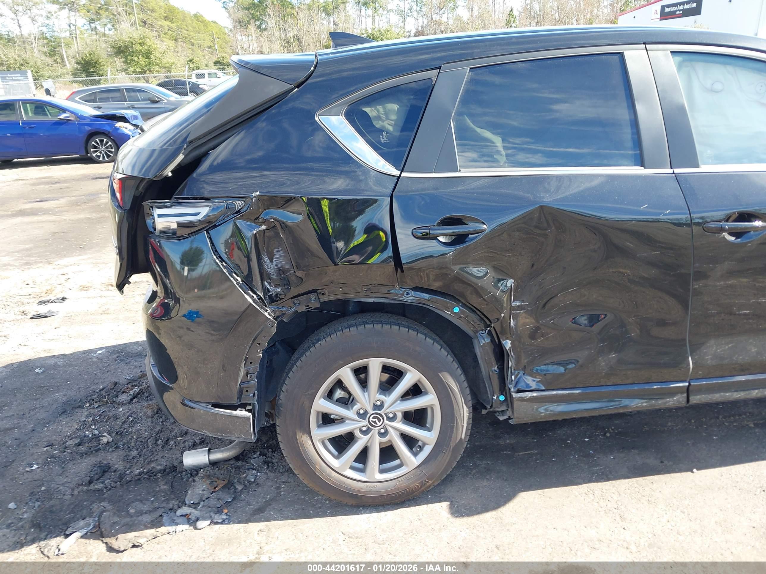 MAZDA CX-5 image 6