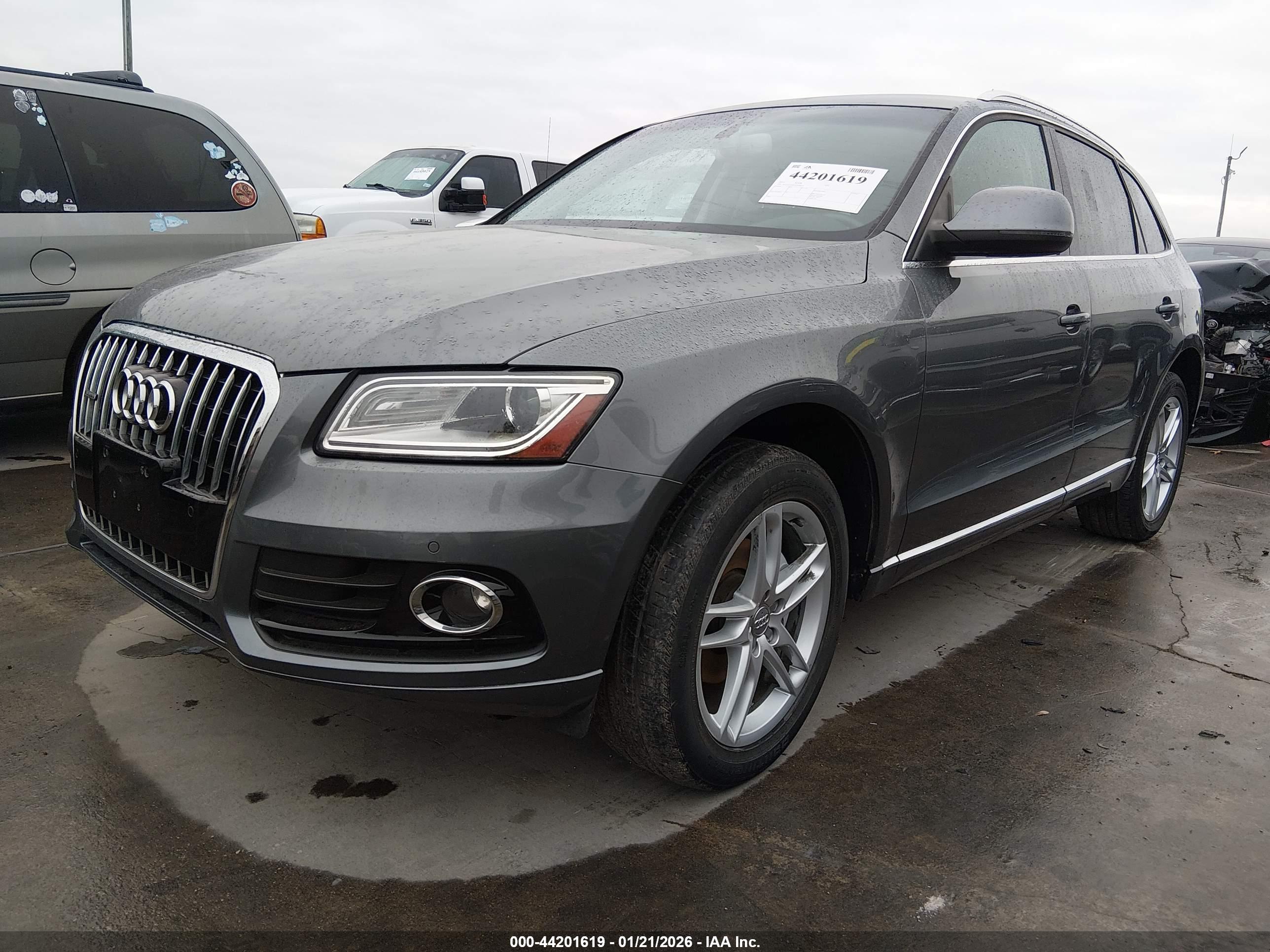 AUDI Q5 image 2
