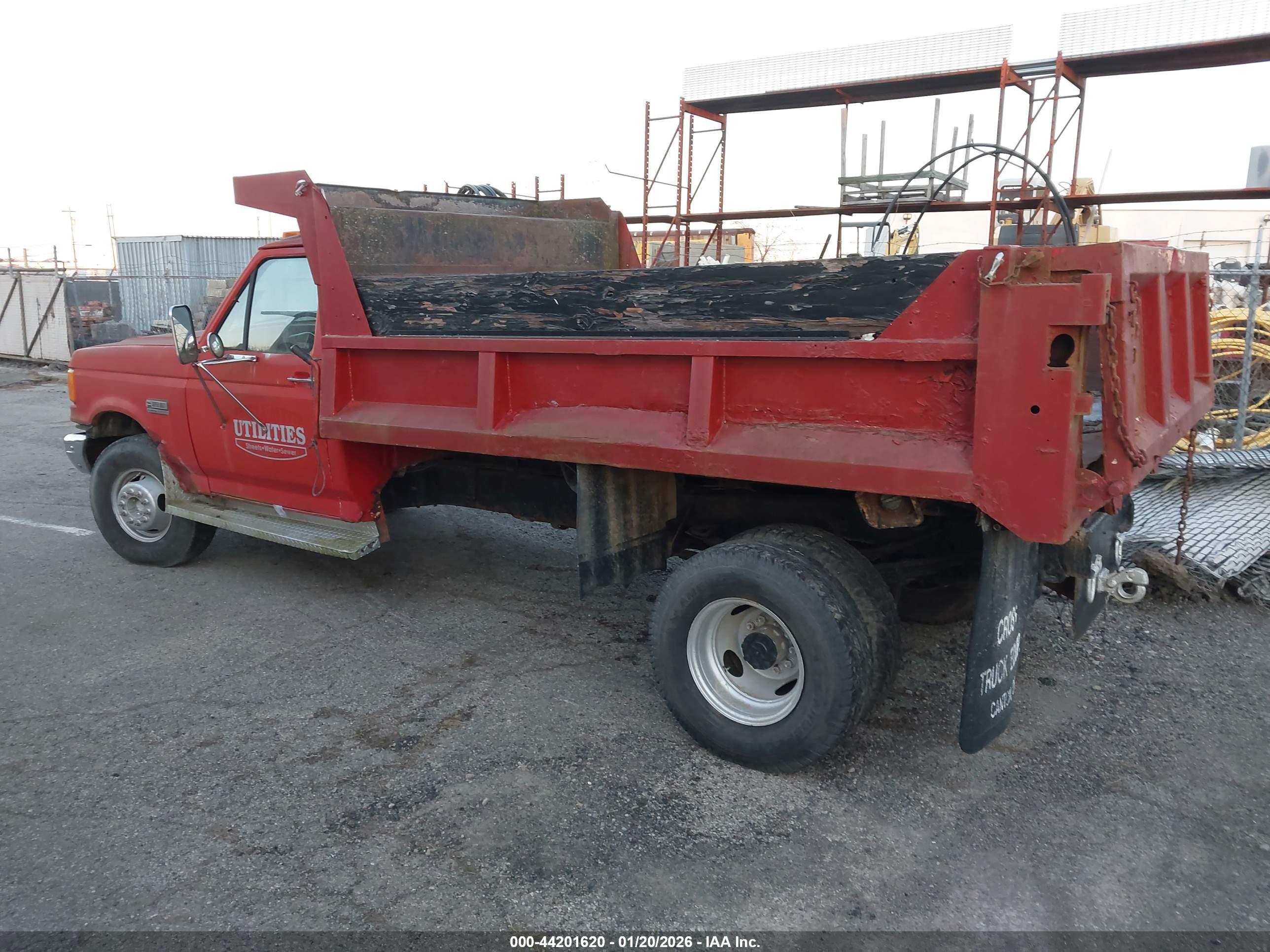 FORD F image 3