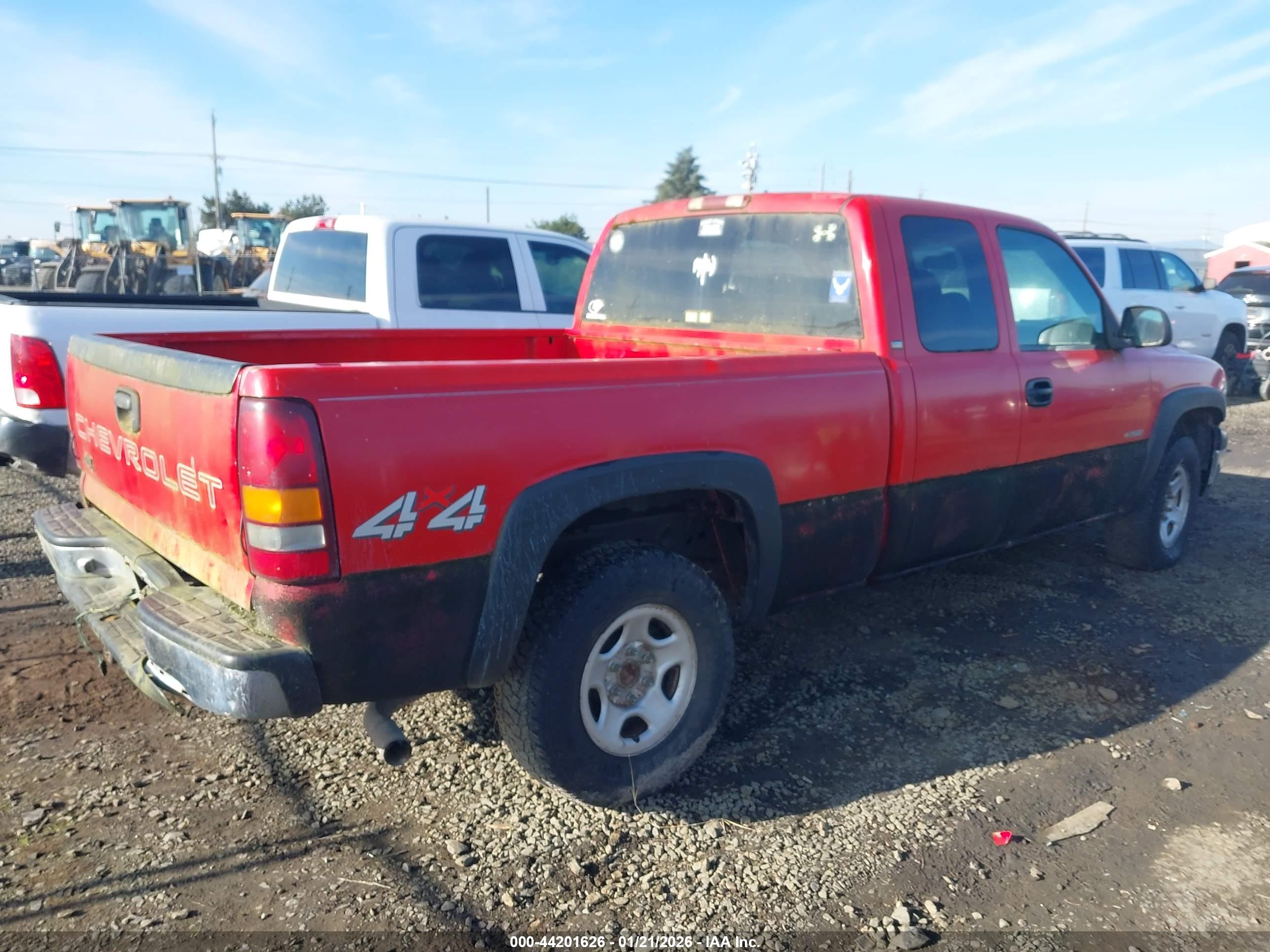 CHEVROLET SILVERADO image 4