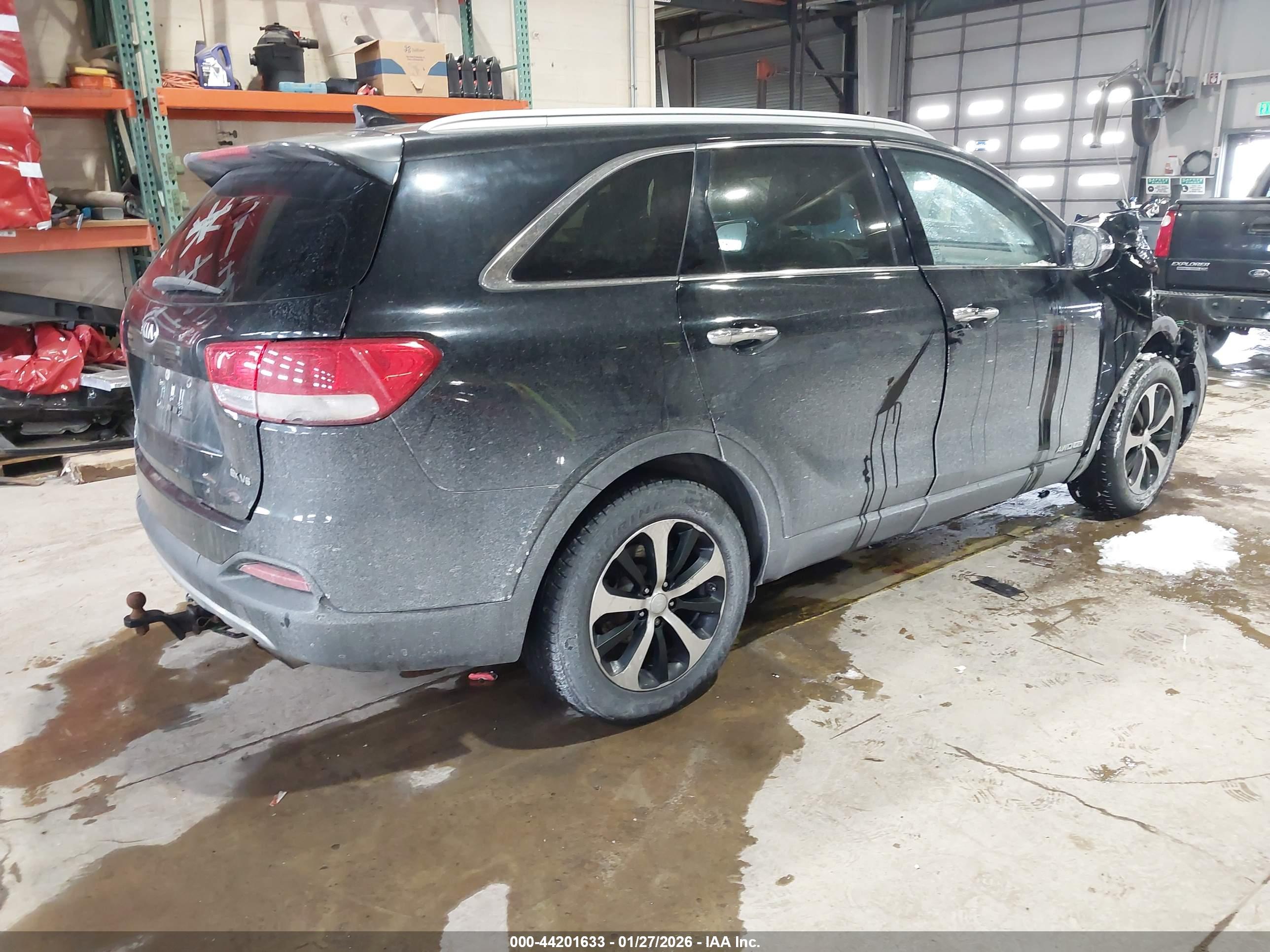 KIA SORENTO image 4