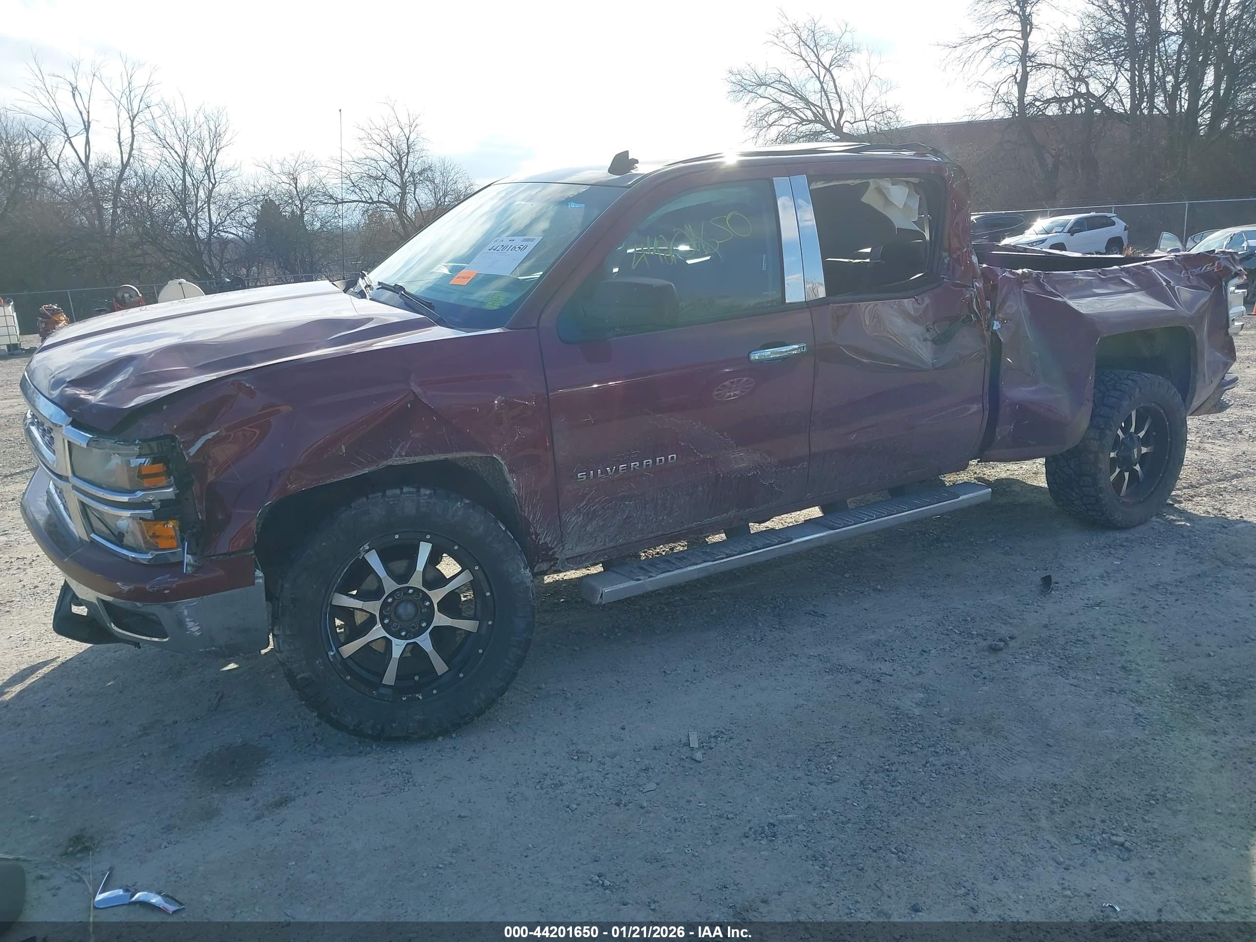 CHEVROLET SILVERADO image 2