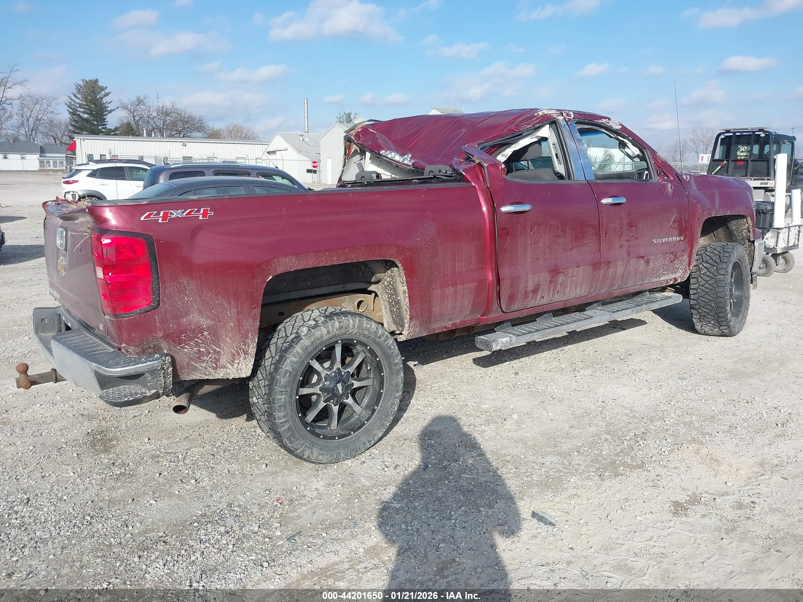 CHEVROLET SILVERADO image 4