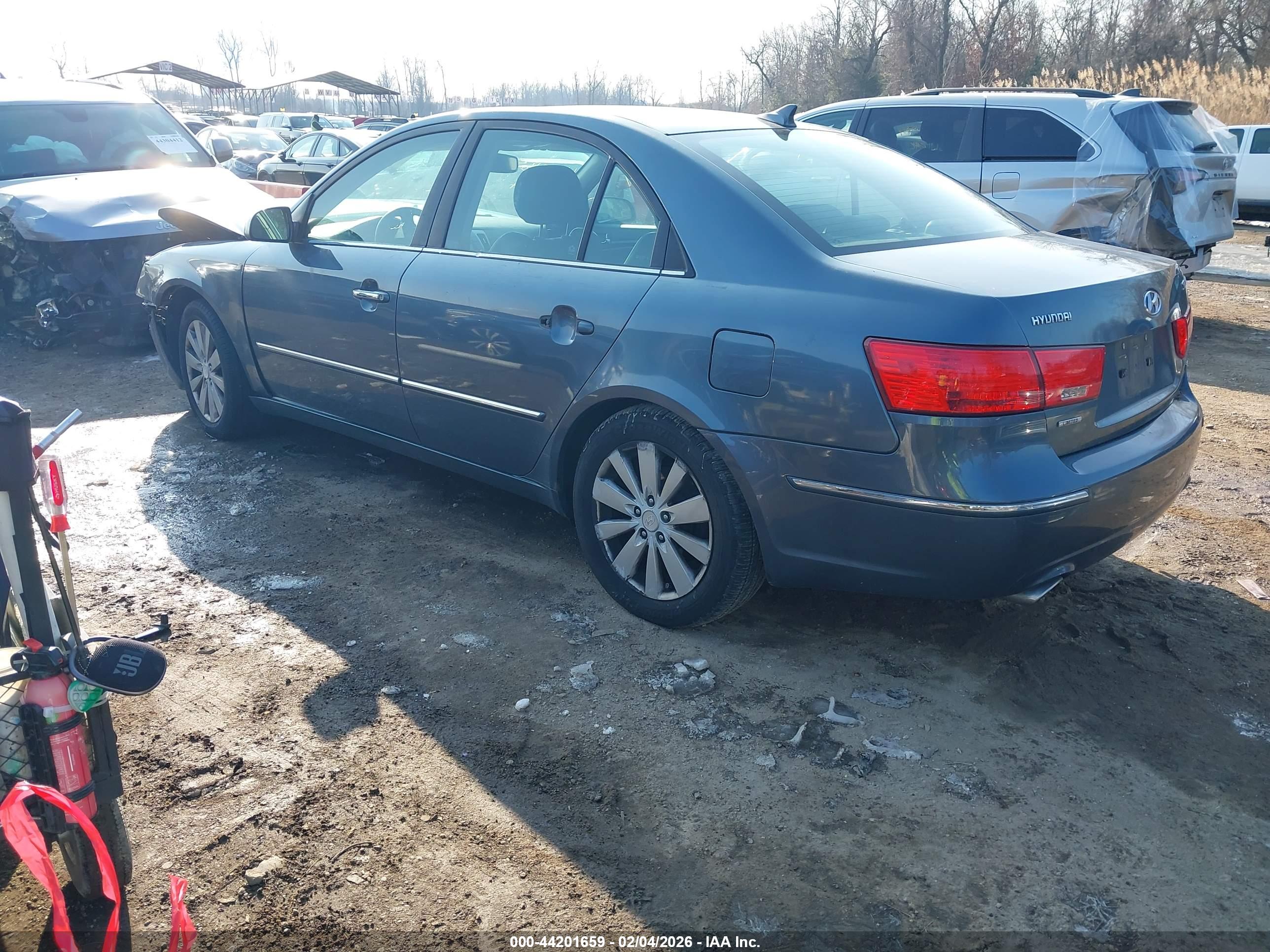 HYUNDAI SONATA image 3