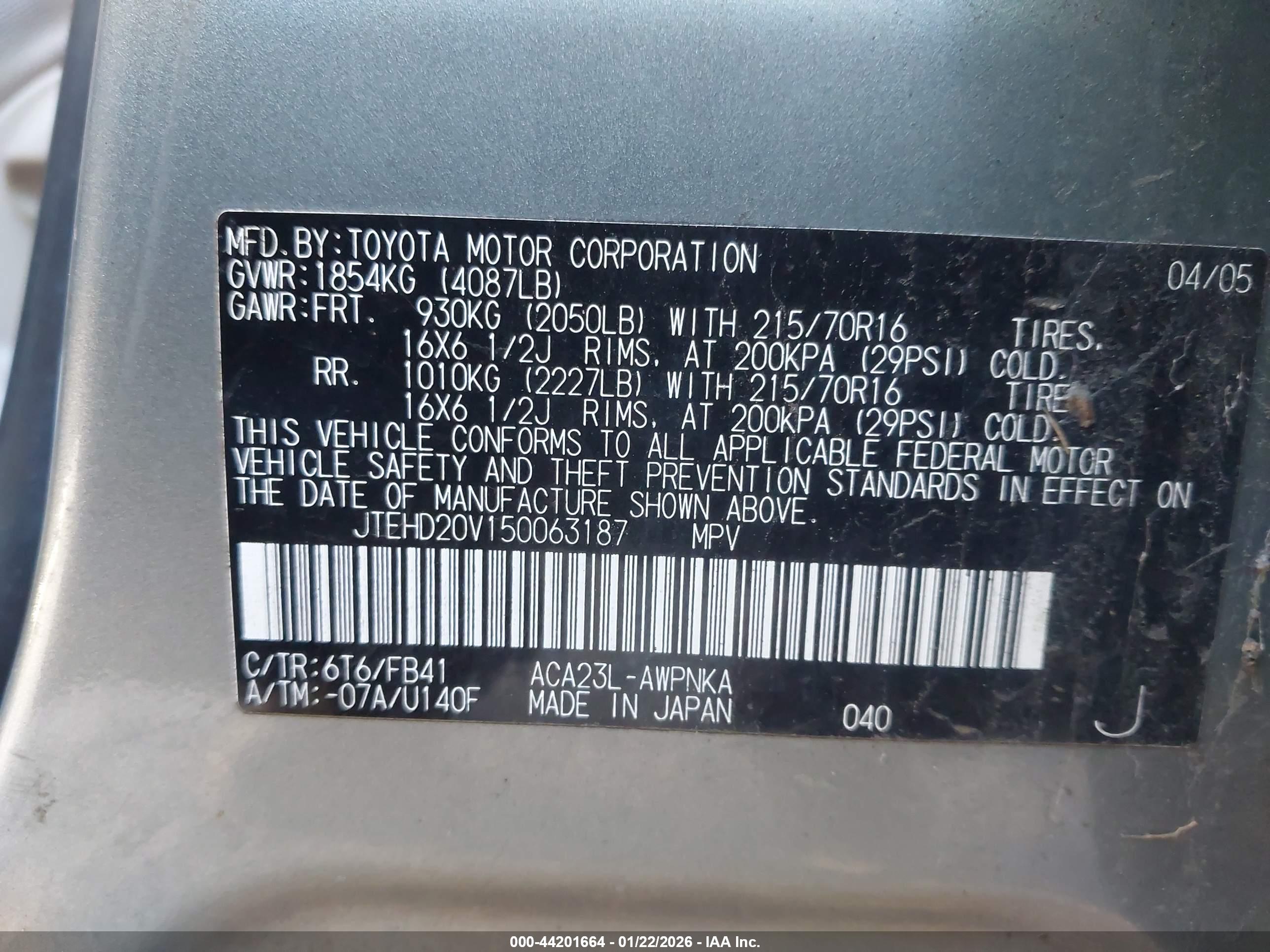 TOYOTA RAV4 image 9