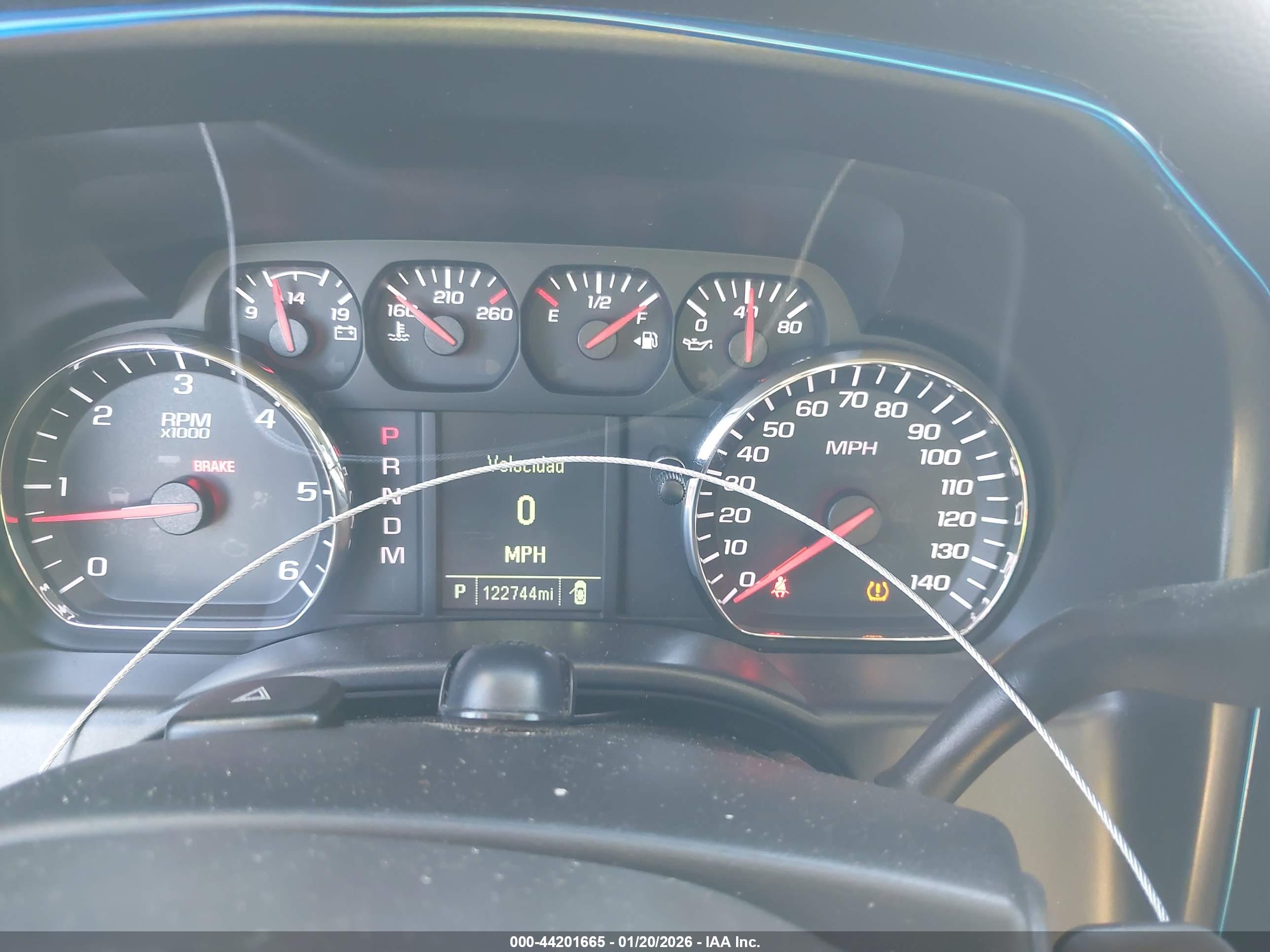 CHEVROLET SILVERADO image 7