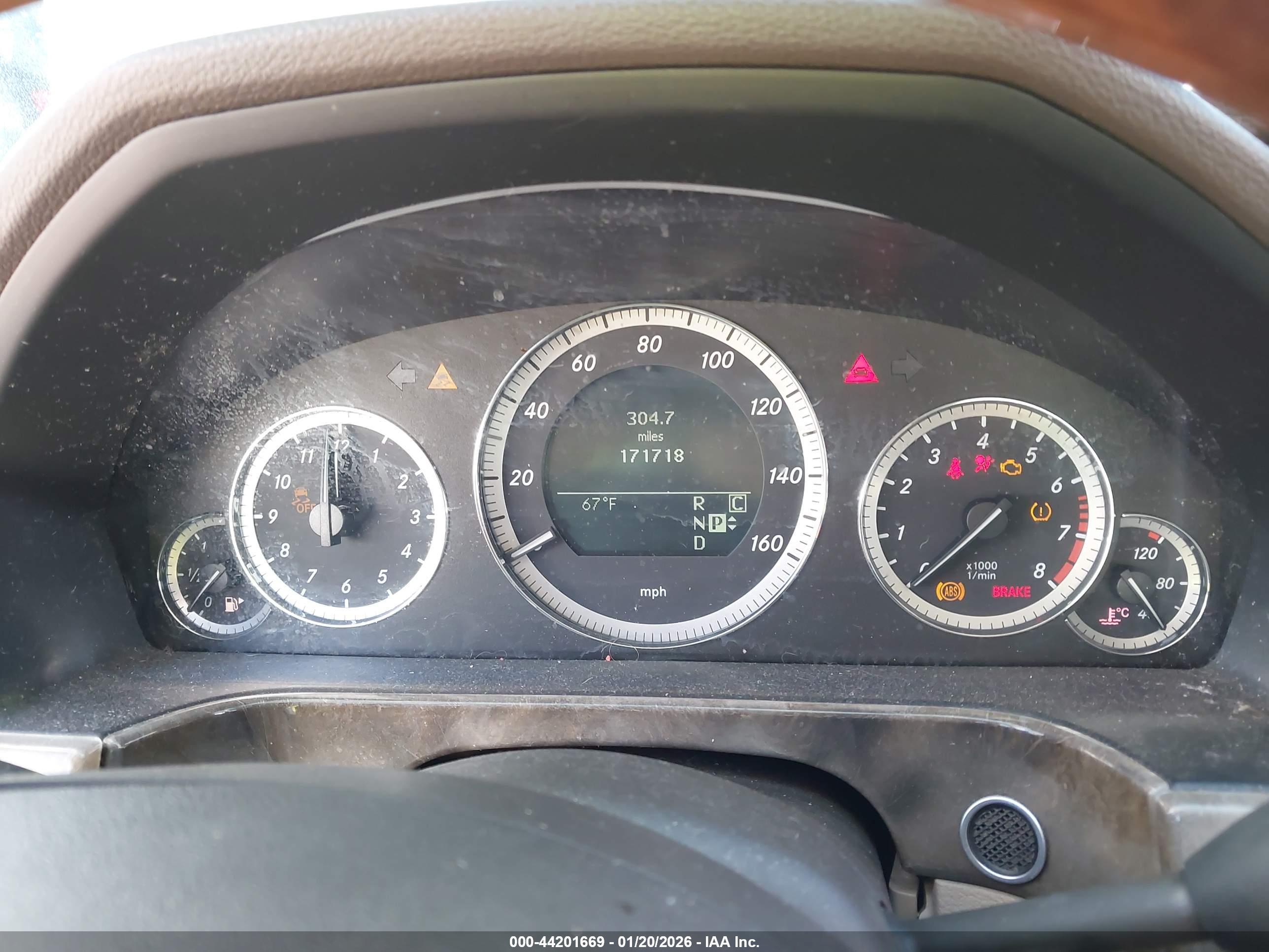 MERCEDES-BENZ E image 7