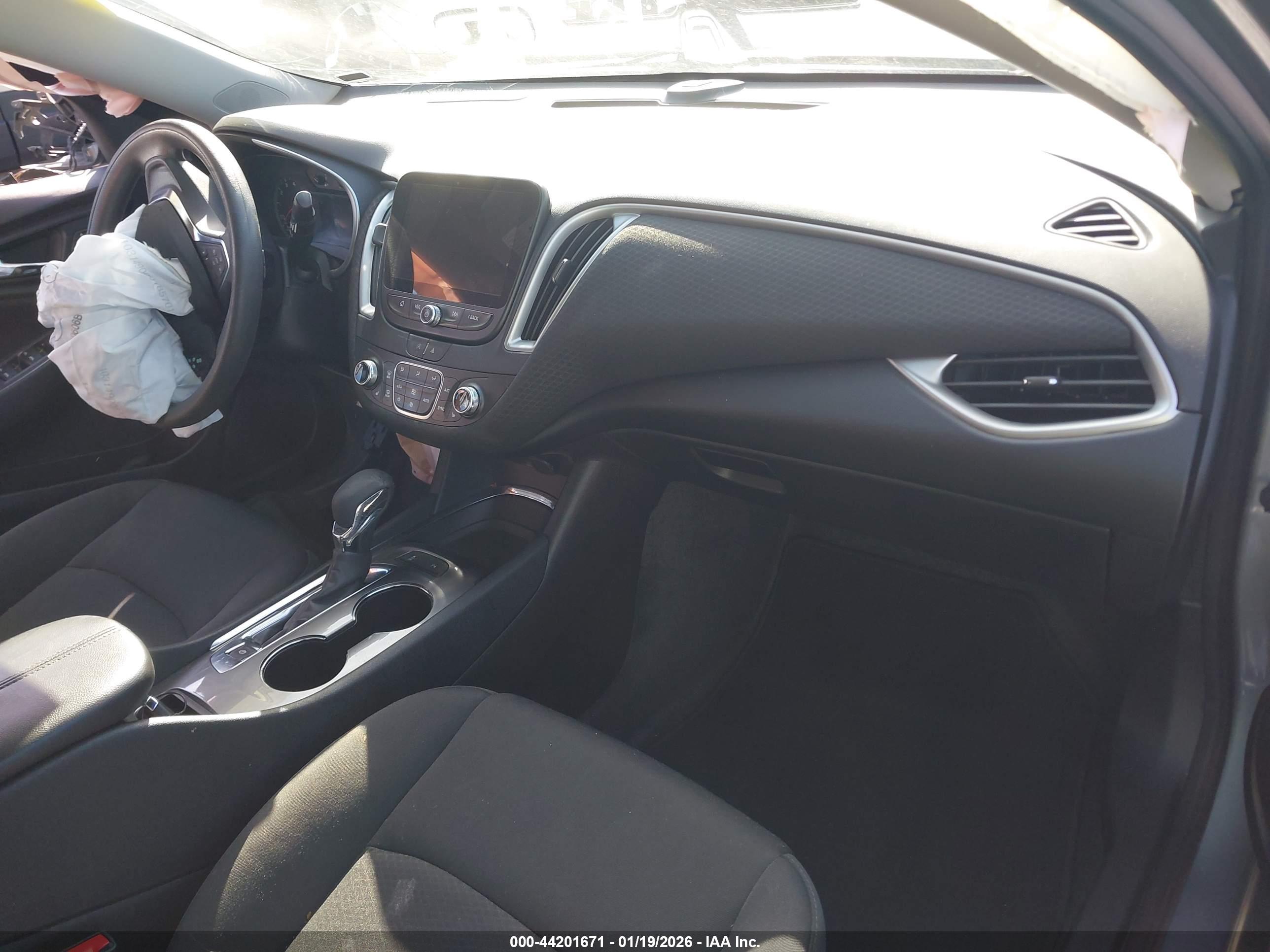 CHEVROLET MALIBU image 5
